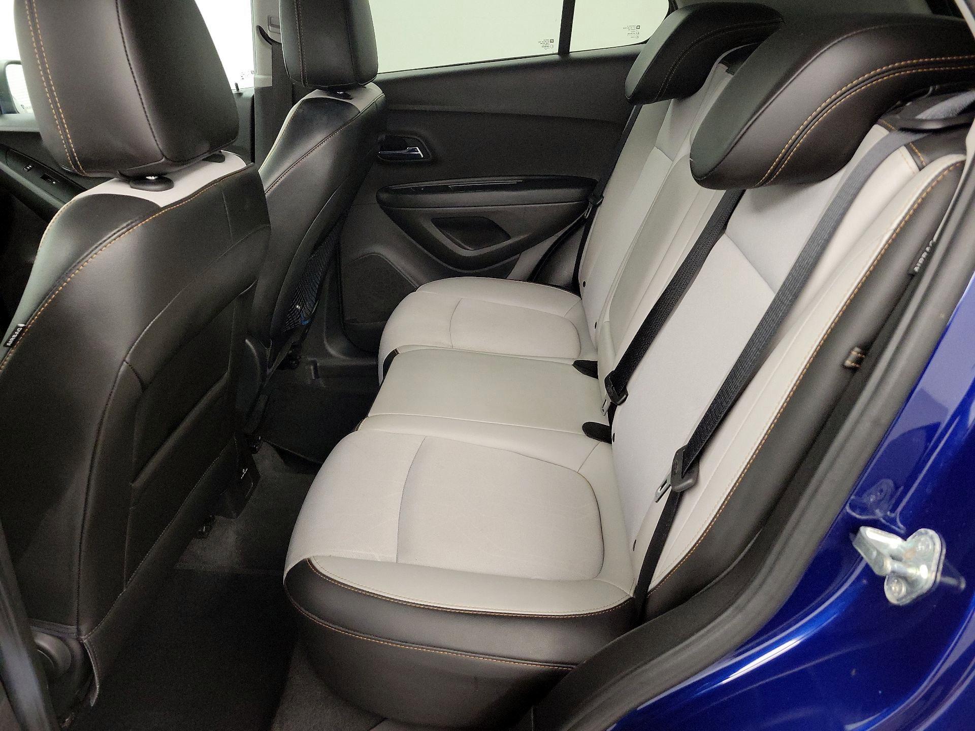 Thumbnail: 2017 Chevrolet Trax - 19
