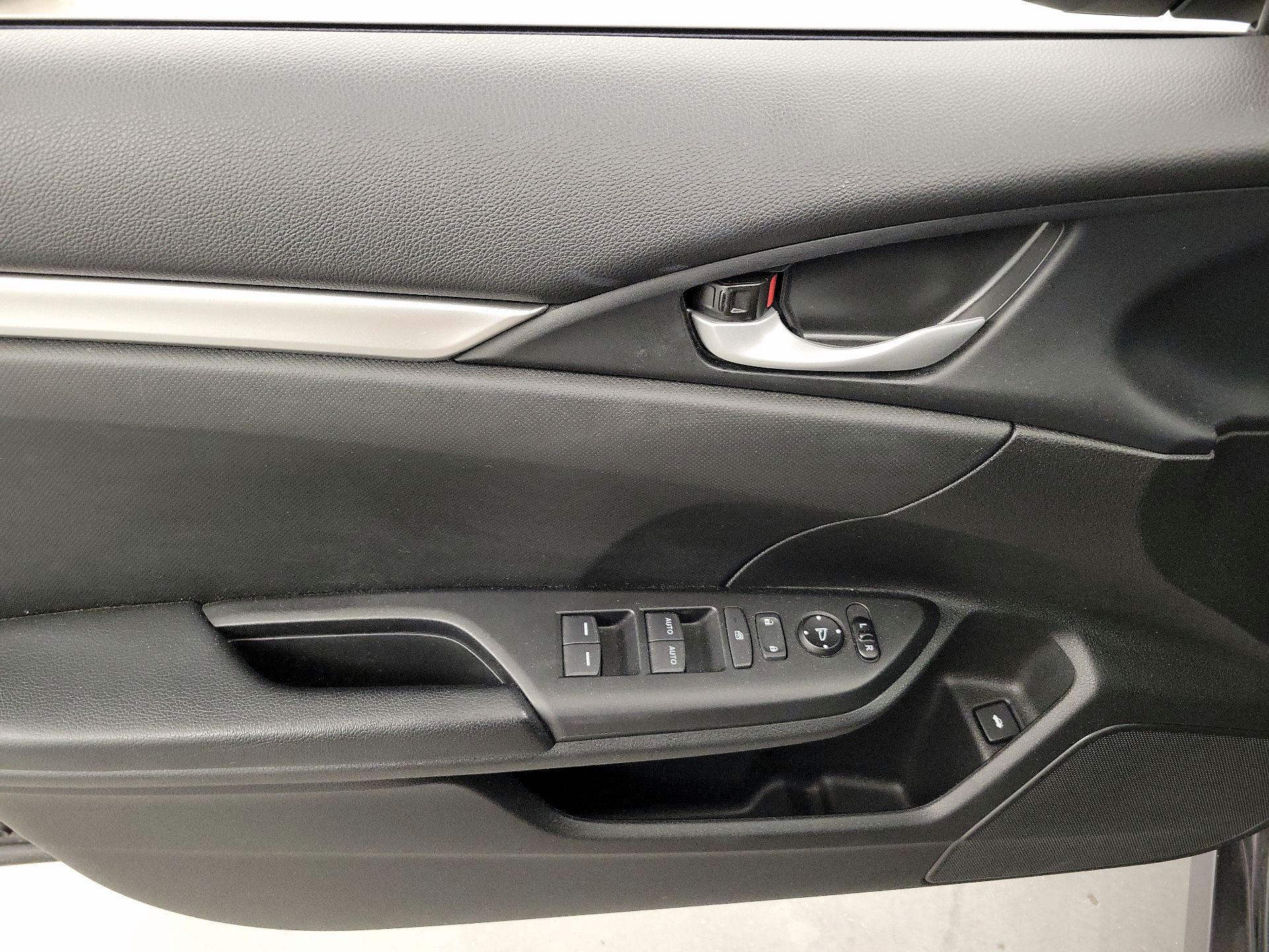 Thumbnail: 2020 Honda Civic - 12