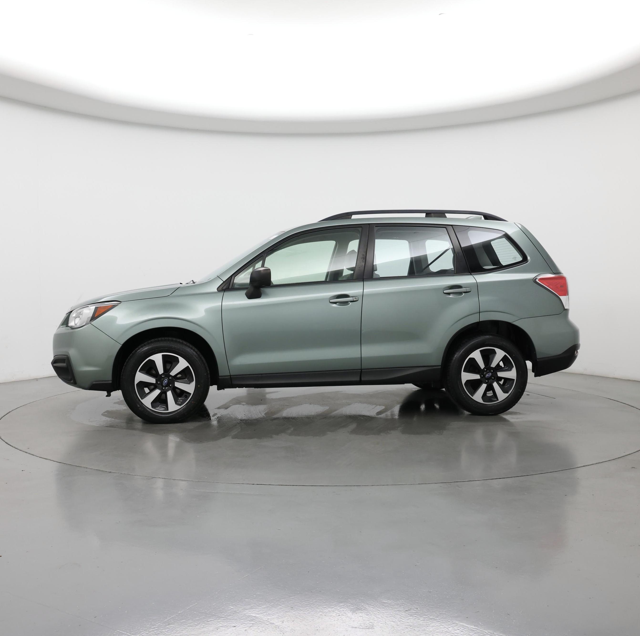 Thumbnail: 2018 Subaru Forester - 3