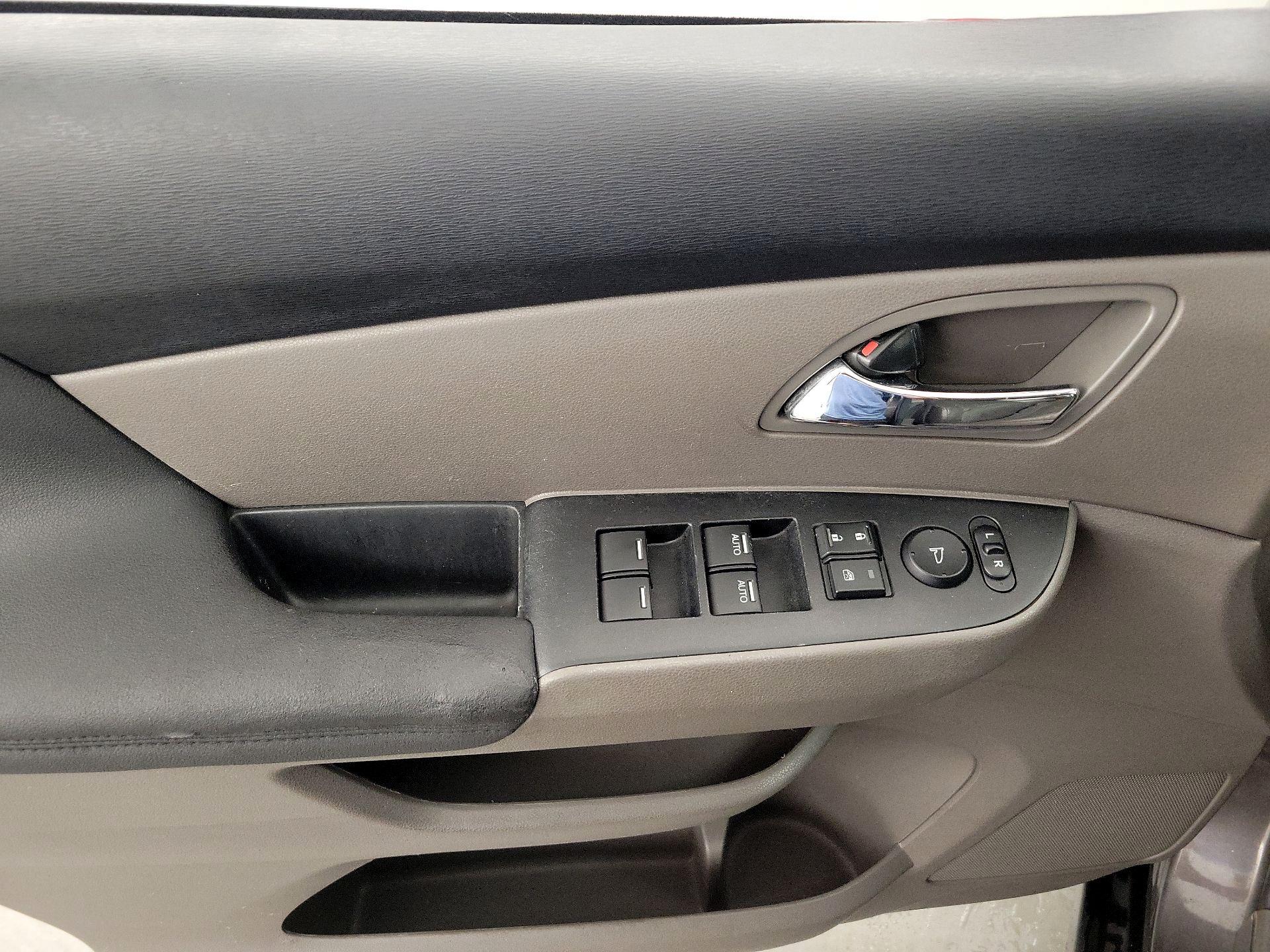 Thumbnail: 2014 Honda Odyssey - 12