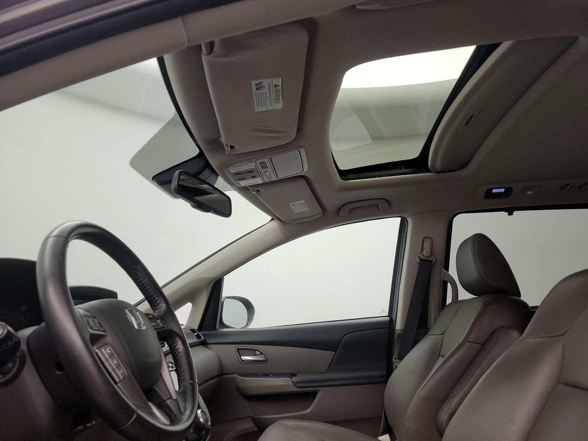 Thumbnail: 2014 Honda Odyssey - 20