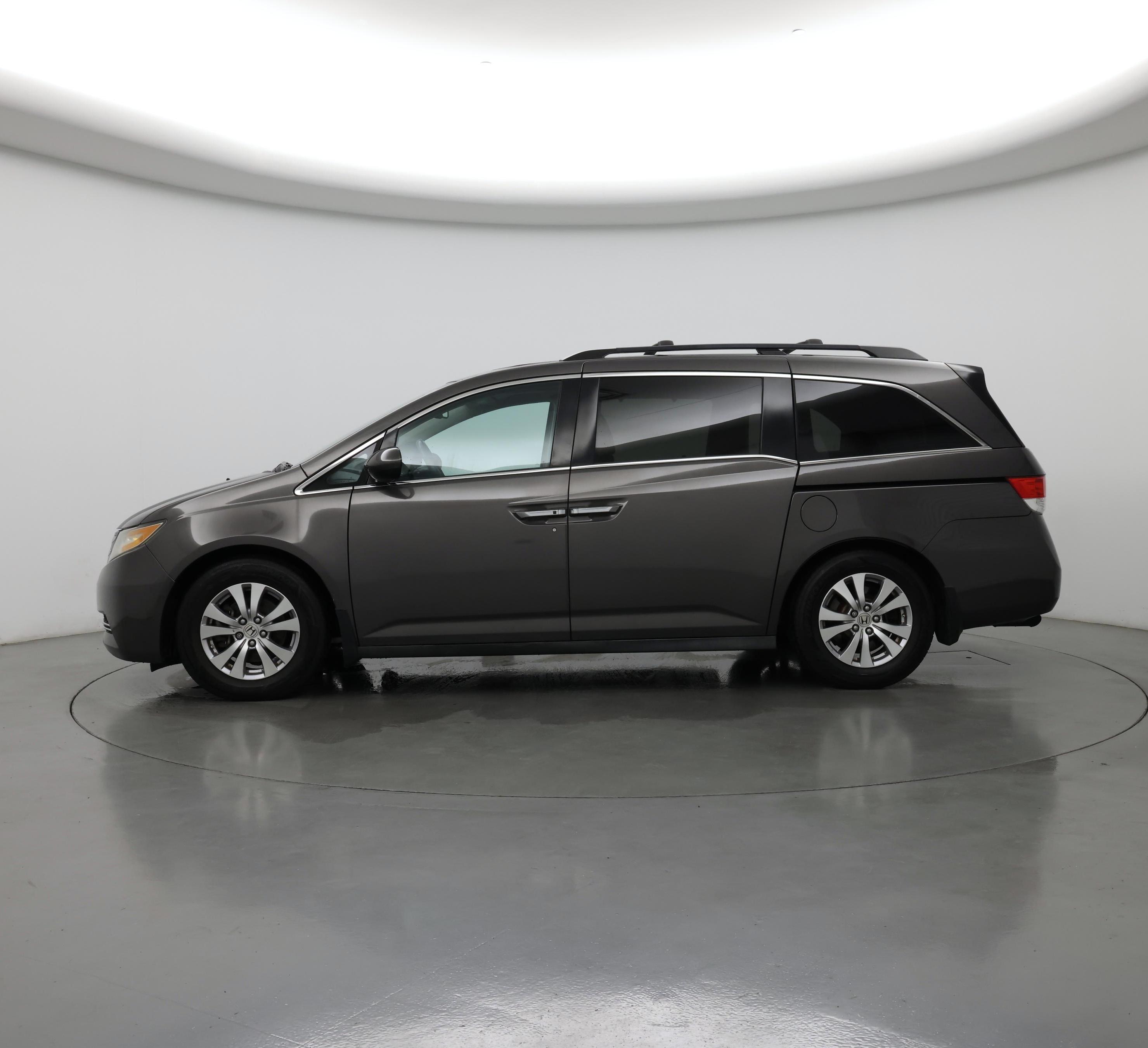 Thumbnail: 2014 Honda Odyssey - 3