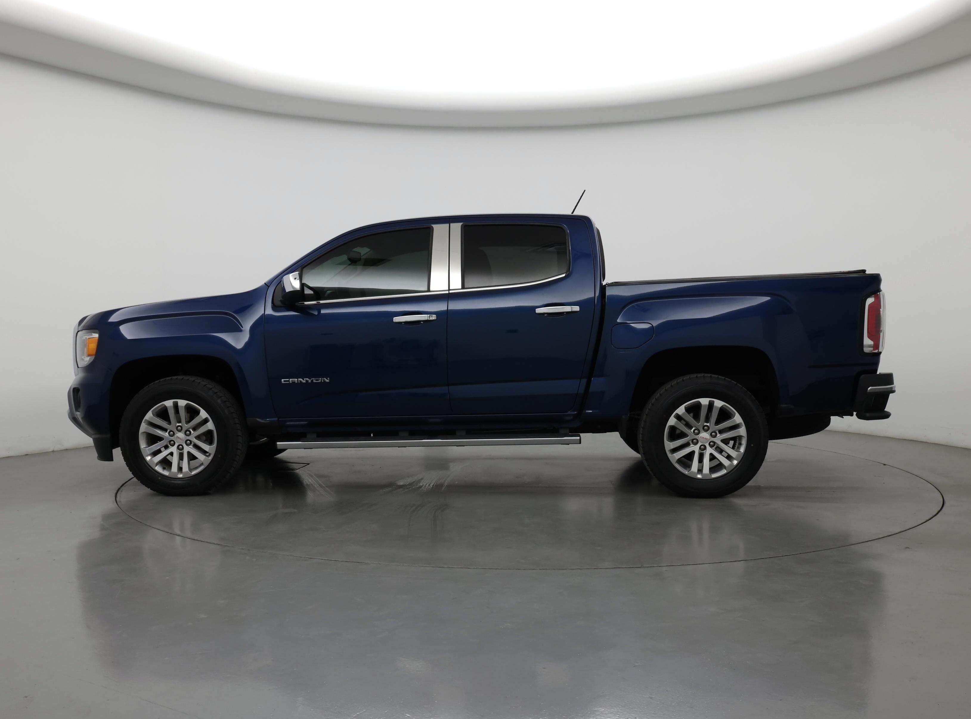 Thumbnail: 2019 GMC Canyon - 3