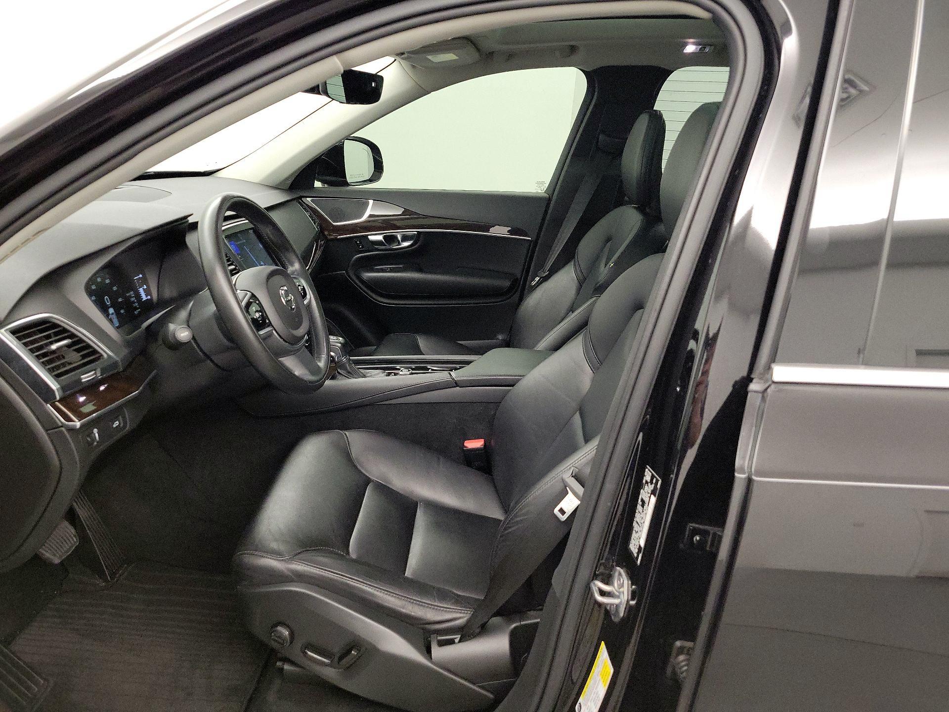 Thumbnail: 2019 Volvo XC90 - 11
