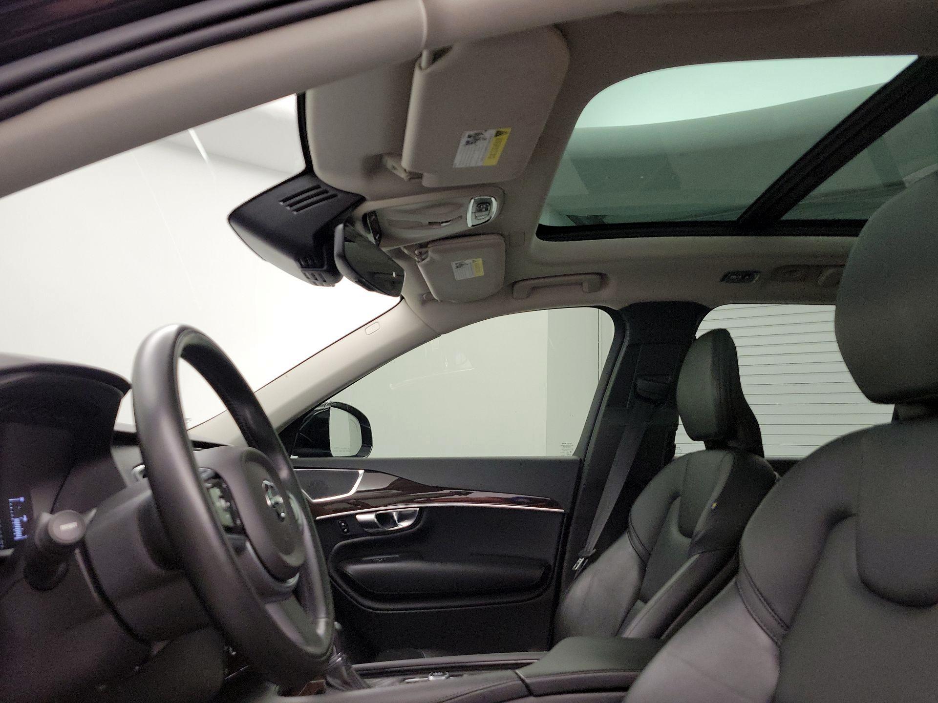 Thumbnail: 2019 Volvo XC90 - 20