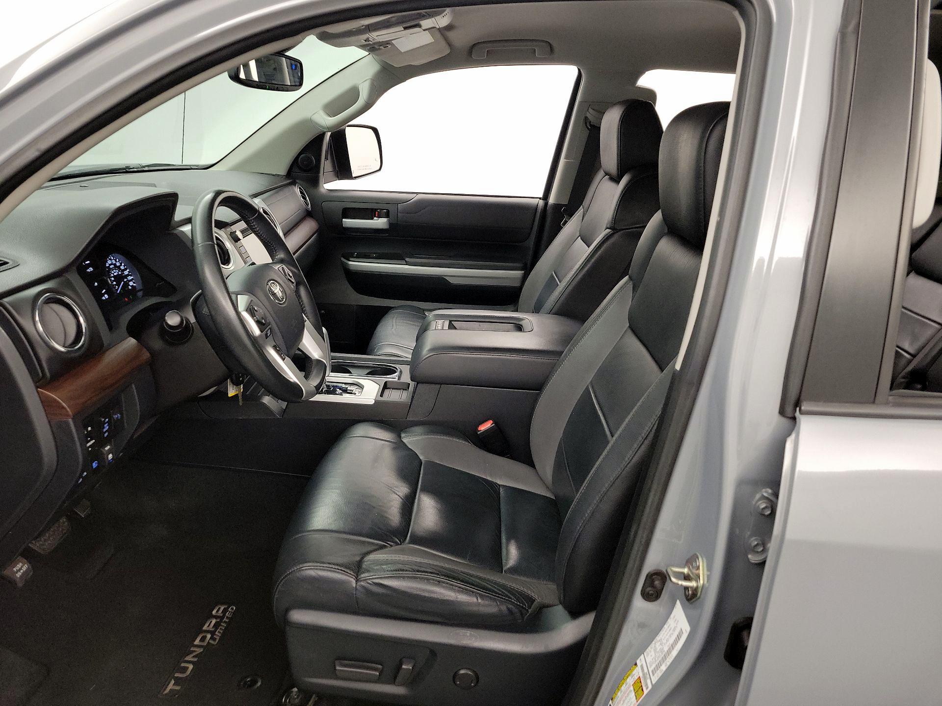 Thumbnail: 2018 Toyota Tundra - 11