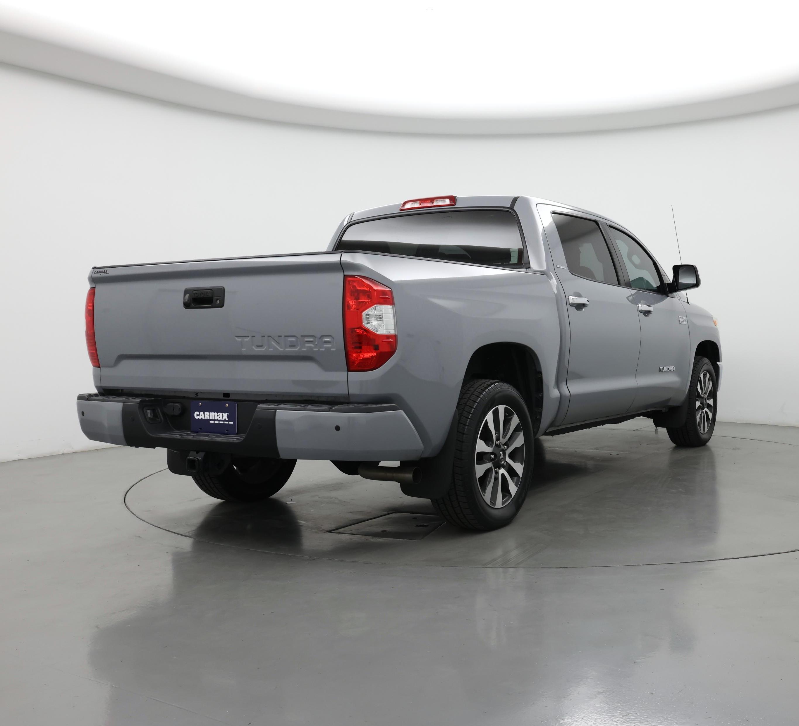 Thumbnail: 2018 Toyota Tundra - 8