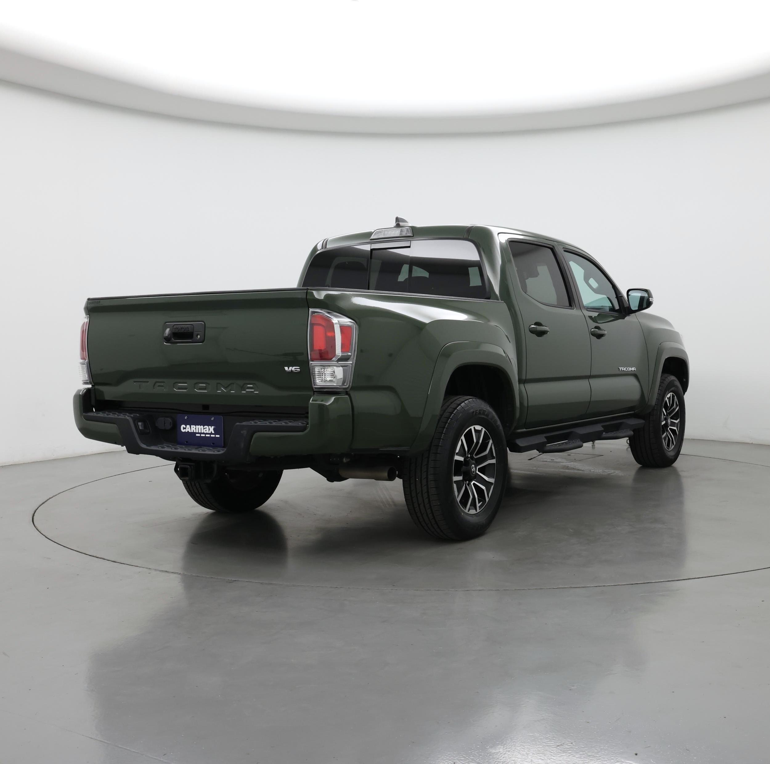Thumbnail: 2021 Toyota Tacoma - 8