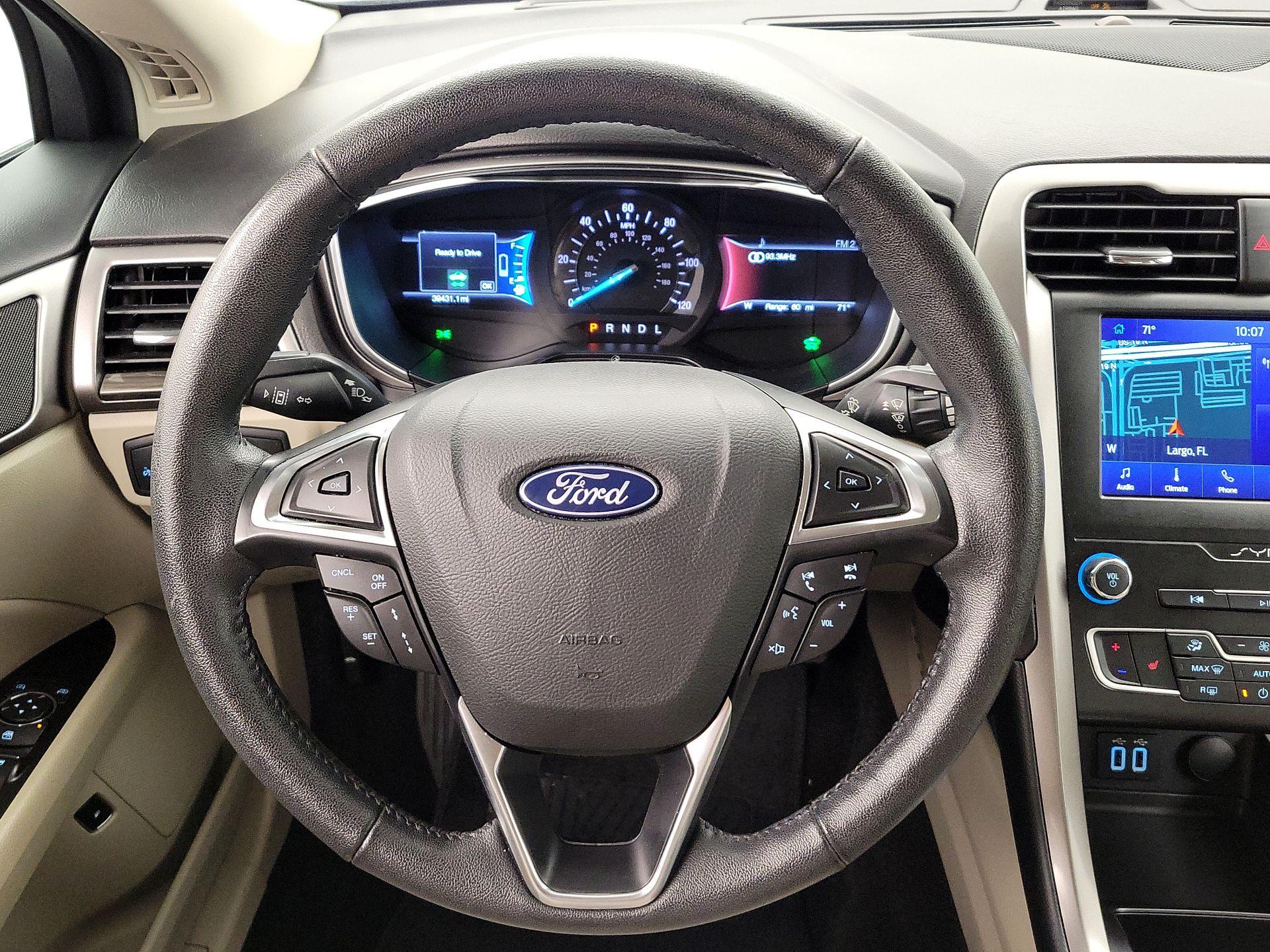 Thumbnail: 2019 Ford Fusion - 10