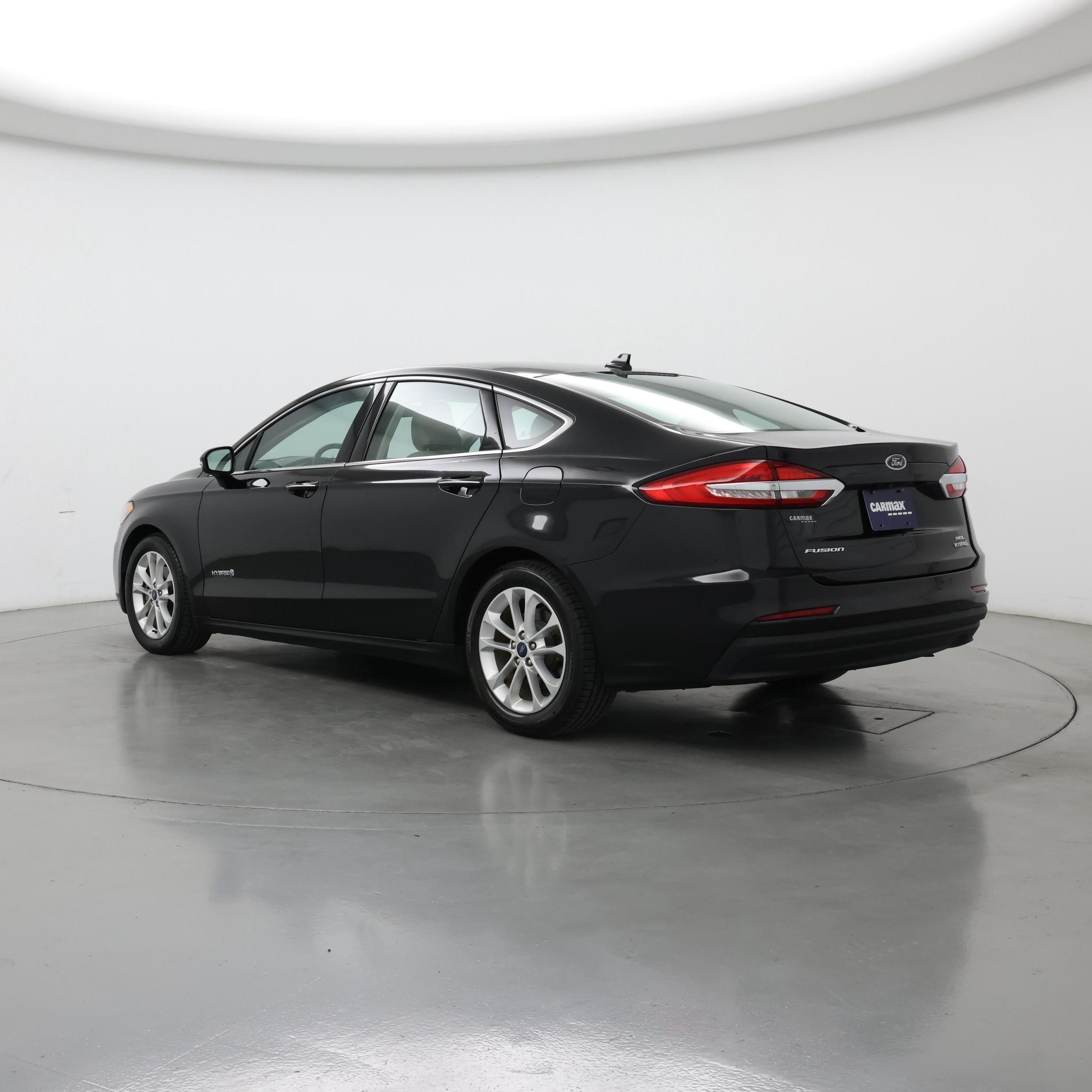 Thumbnail: 2019 Ford Fusion - 2