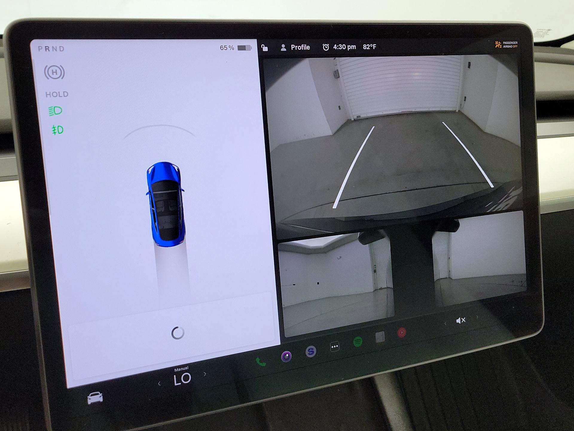 Thumbnail: 2022 Tesla Model 3 - 15