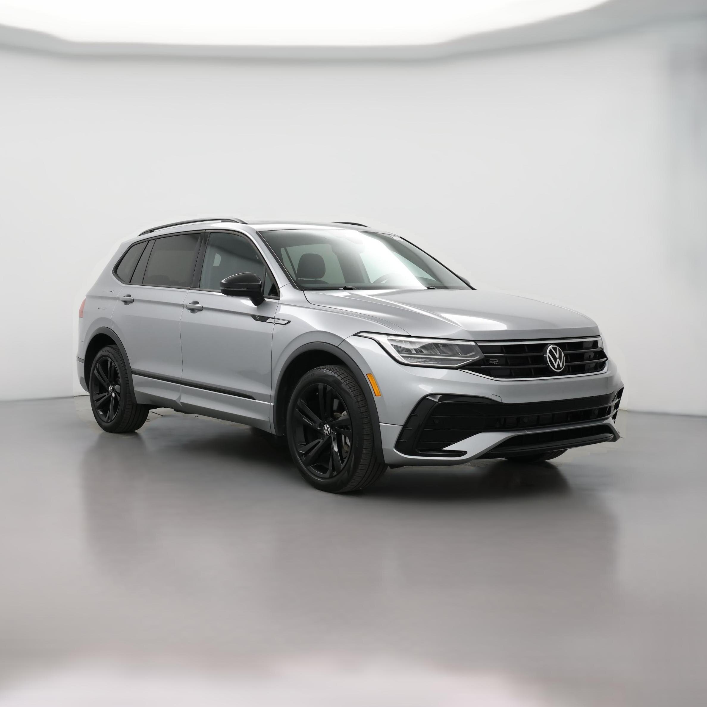 Thumbnail: 2023 Volkswagen Tiguan - 1
