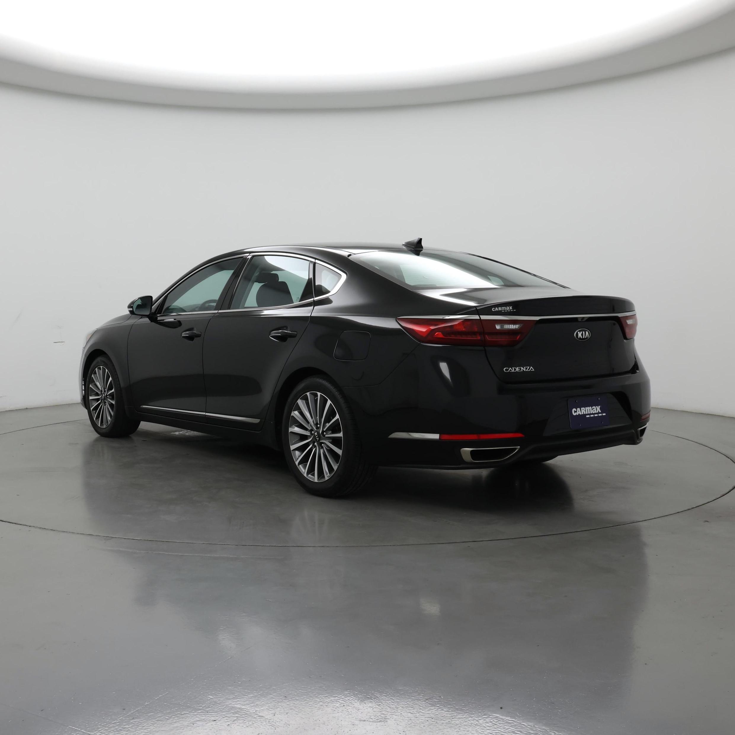 Thumbnail: 2017 Kia Cadenza - 2