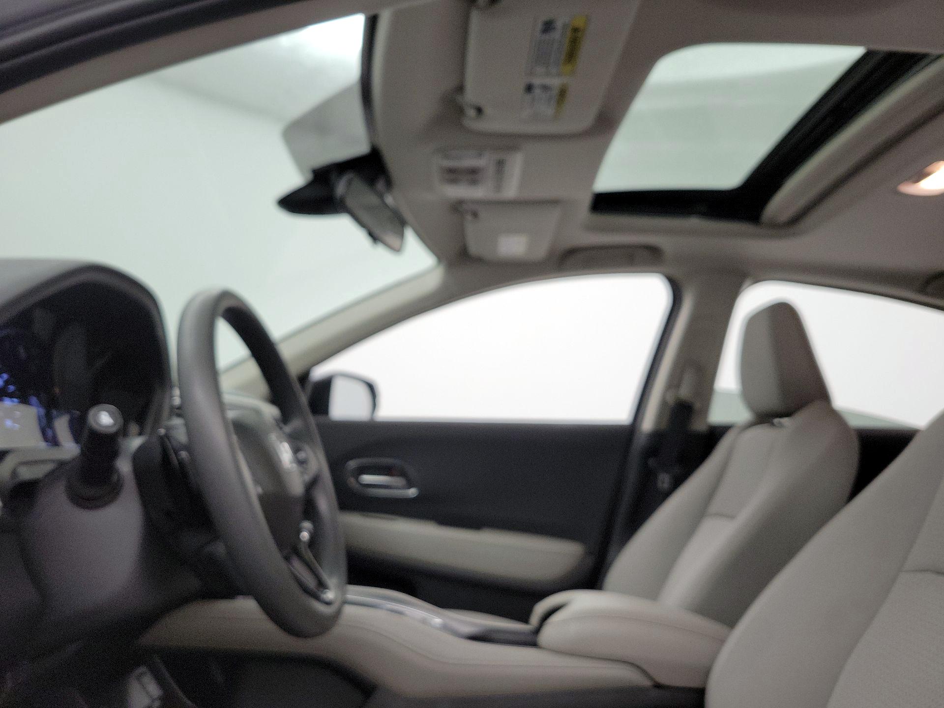 Thumbnail: 2022 Honda HR-V - 19
