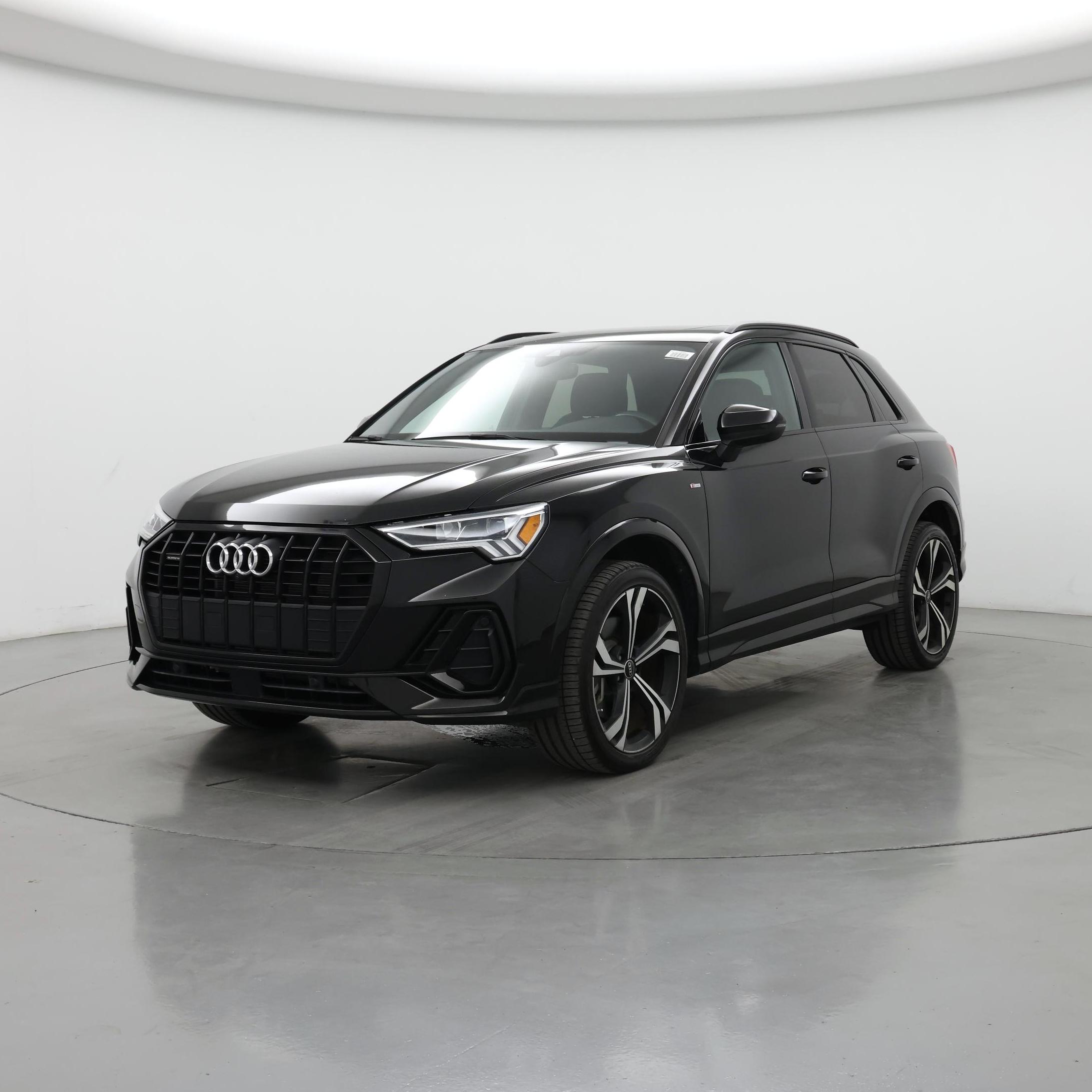 Thumbnail: 2023 Audi Q3 - 4