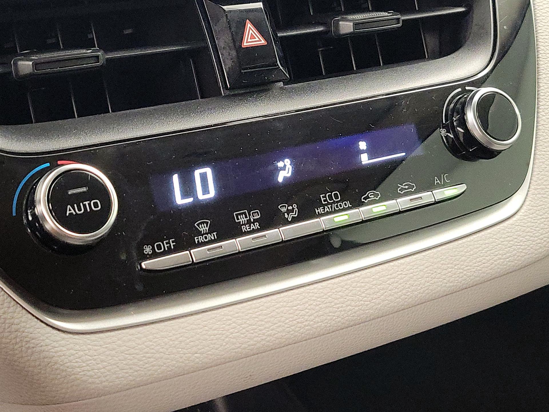Thumbnail: 2021 Toyota Corolla - 15