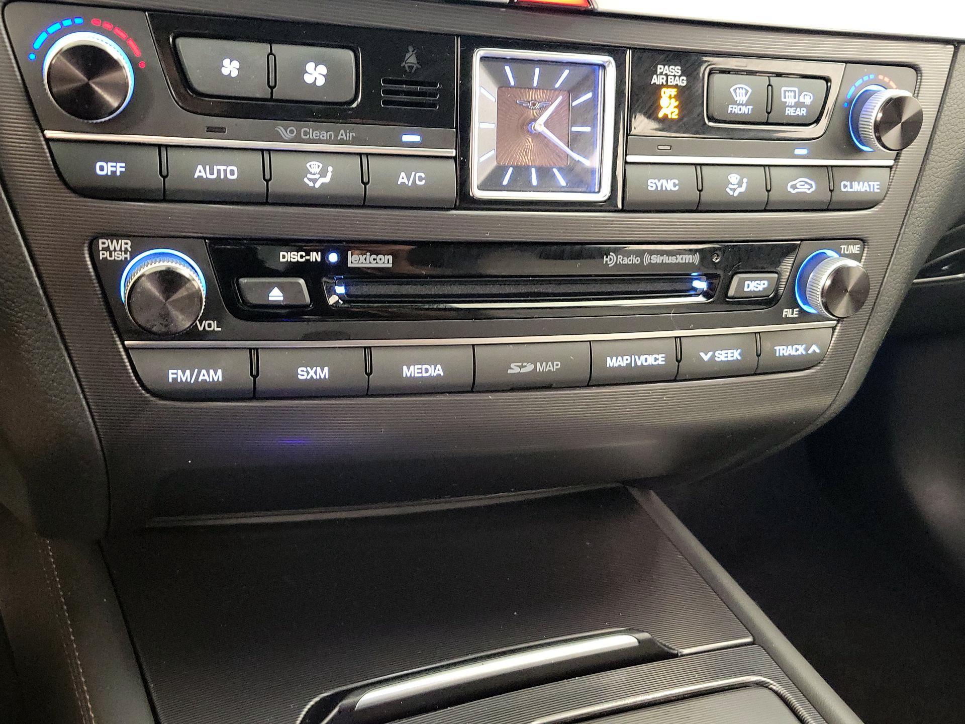 Thumbnail: 2019 Genesis G80 - 17