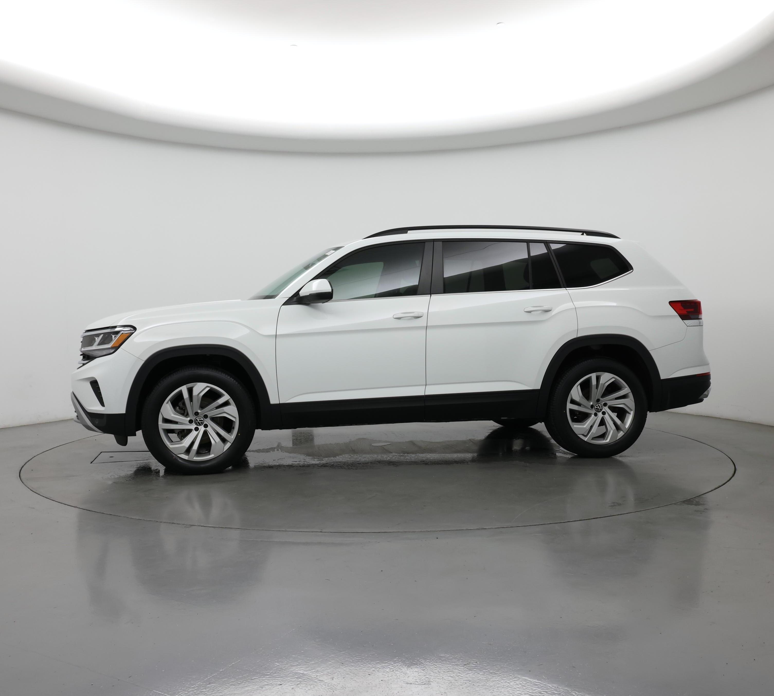 Thumbnail: 2023 Volkswagen Atlas - 3