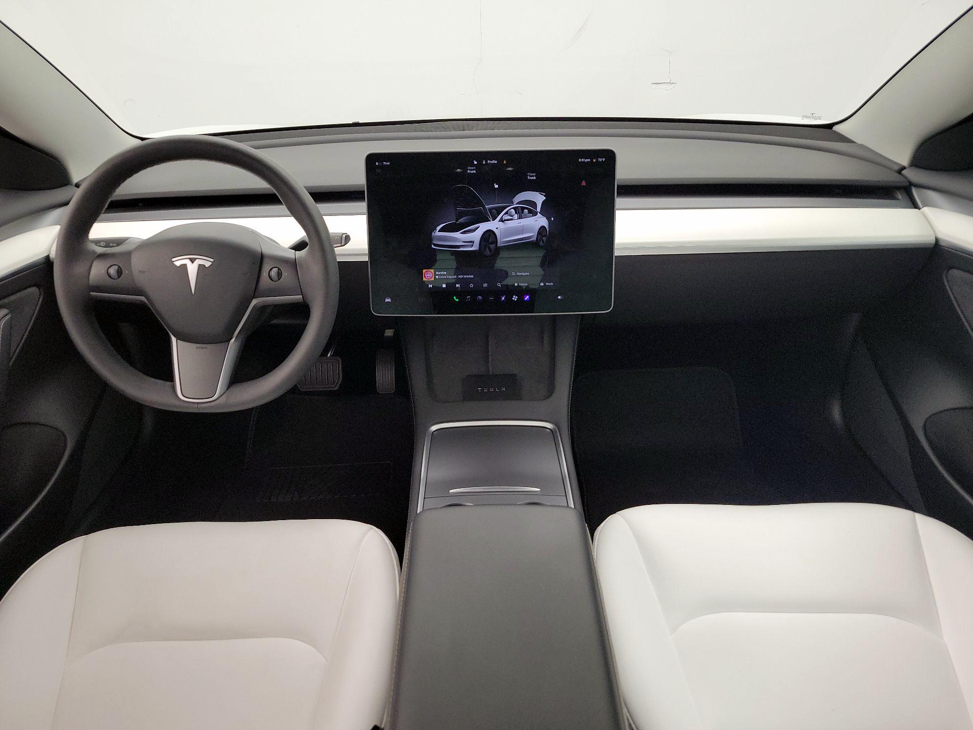 Thumbnail: 2022 Tesla Model 3 - 9