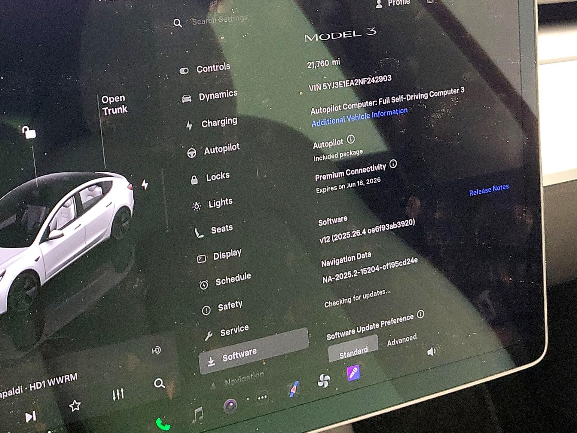 Thumbnail: 2022 Tesla Model 3 - 13