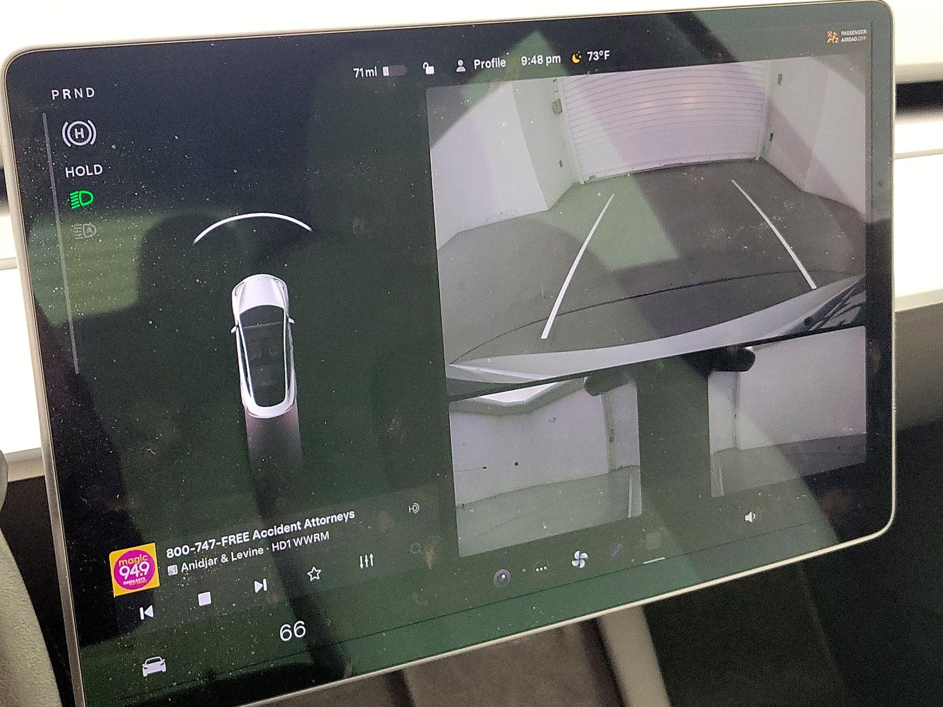 Thumbnail: 2022 Tesla Model 3 - 15
