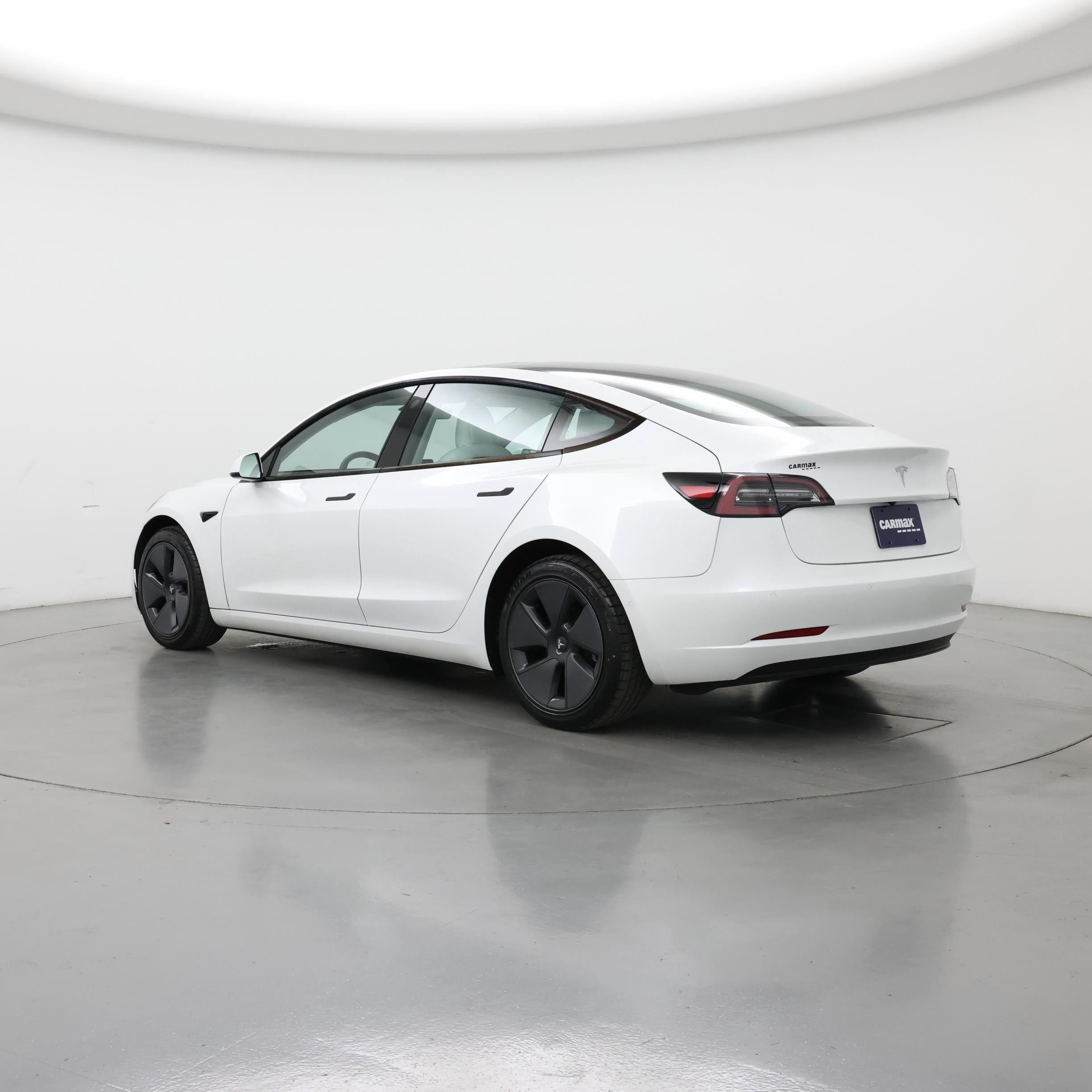 Thumbnail: 2022 Tesla Model 3 - 2