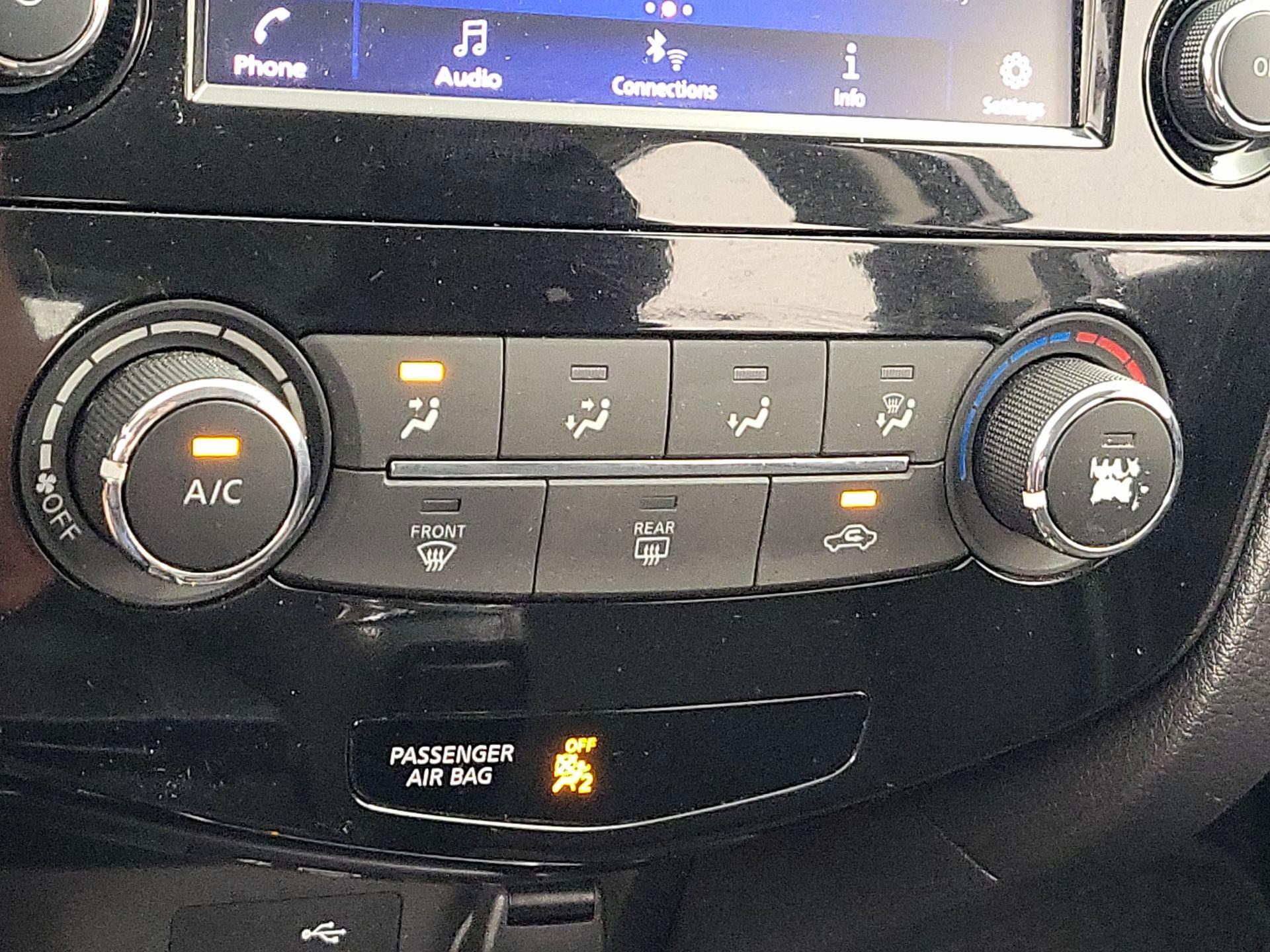 Thumbnail: 2019 Nissan Rogue Sport - 16