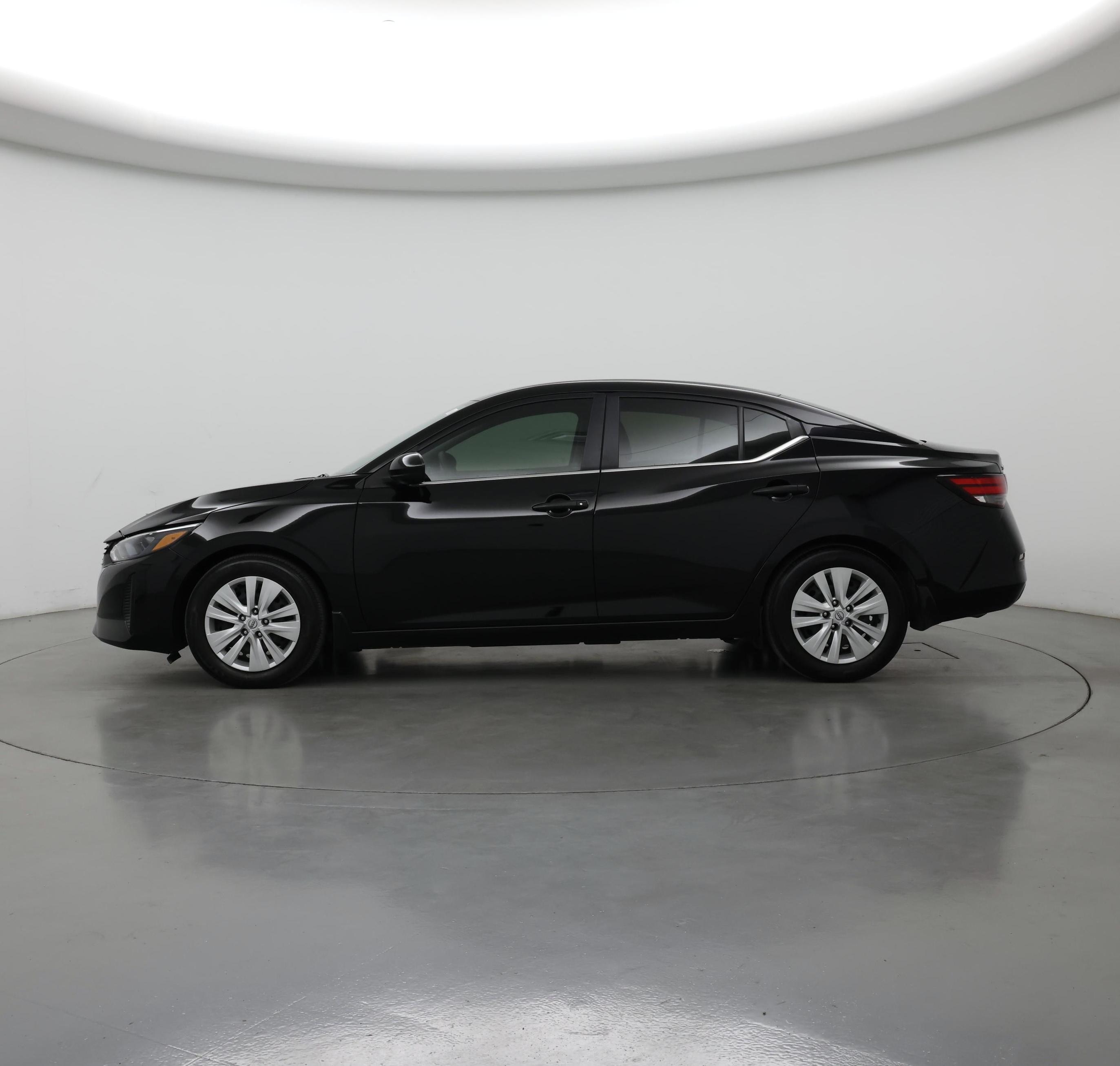 Thumbnail: 2024 Nissan Sentra - 3