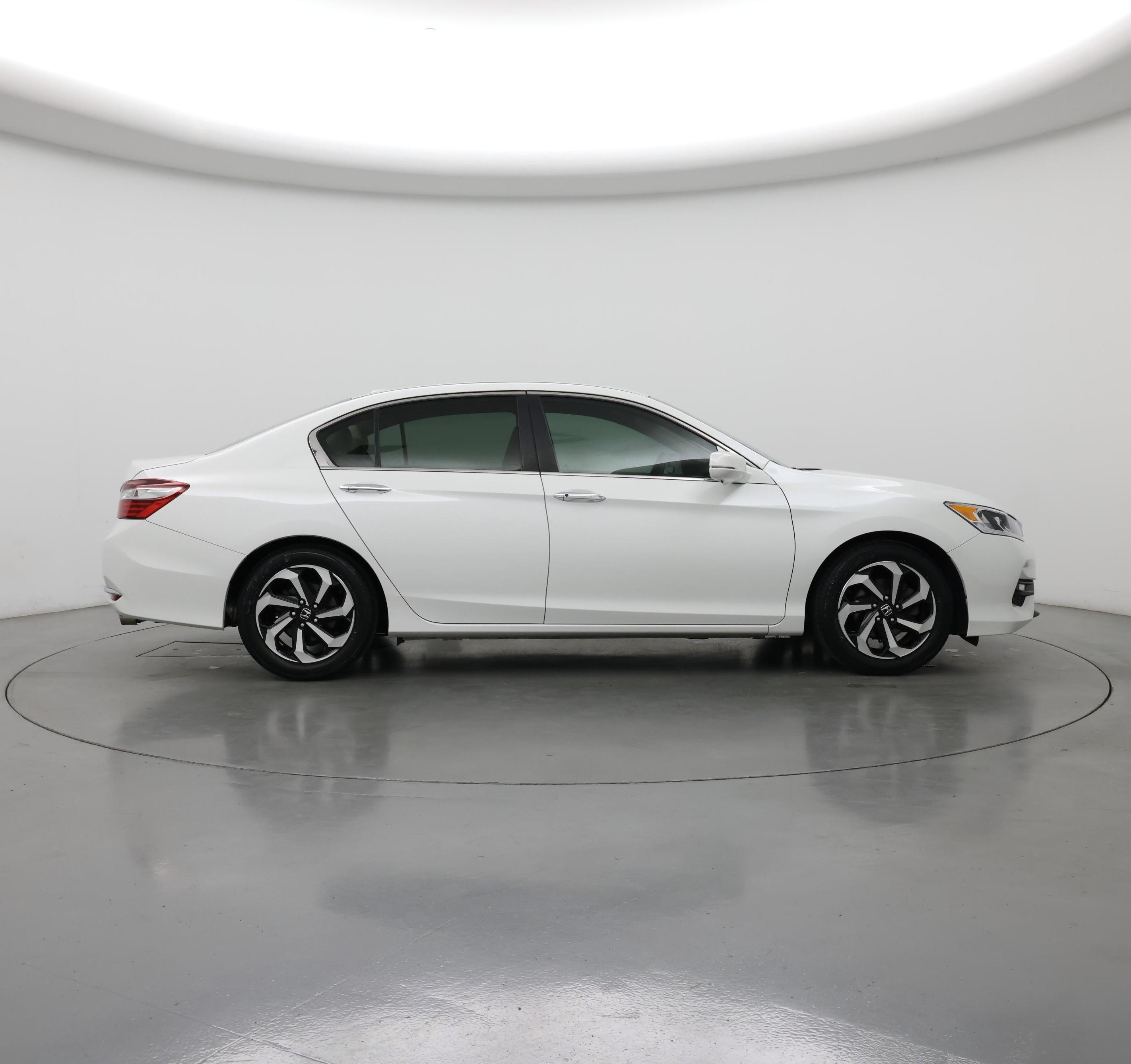 Thumbnail: 2017 Honda Accord - 7