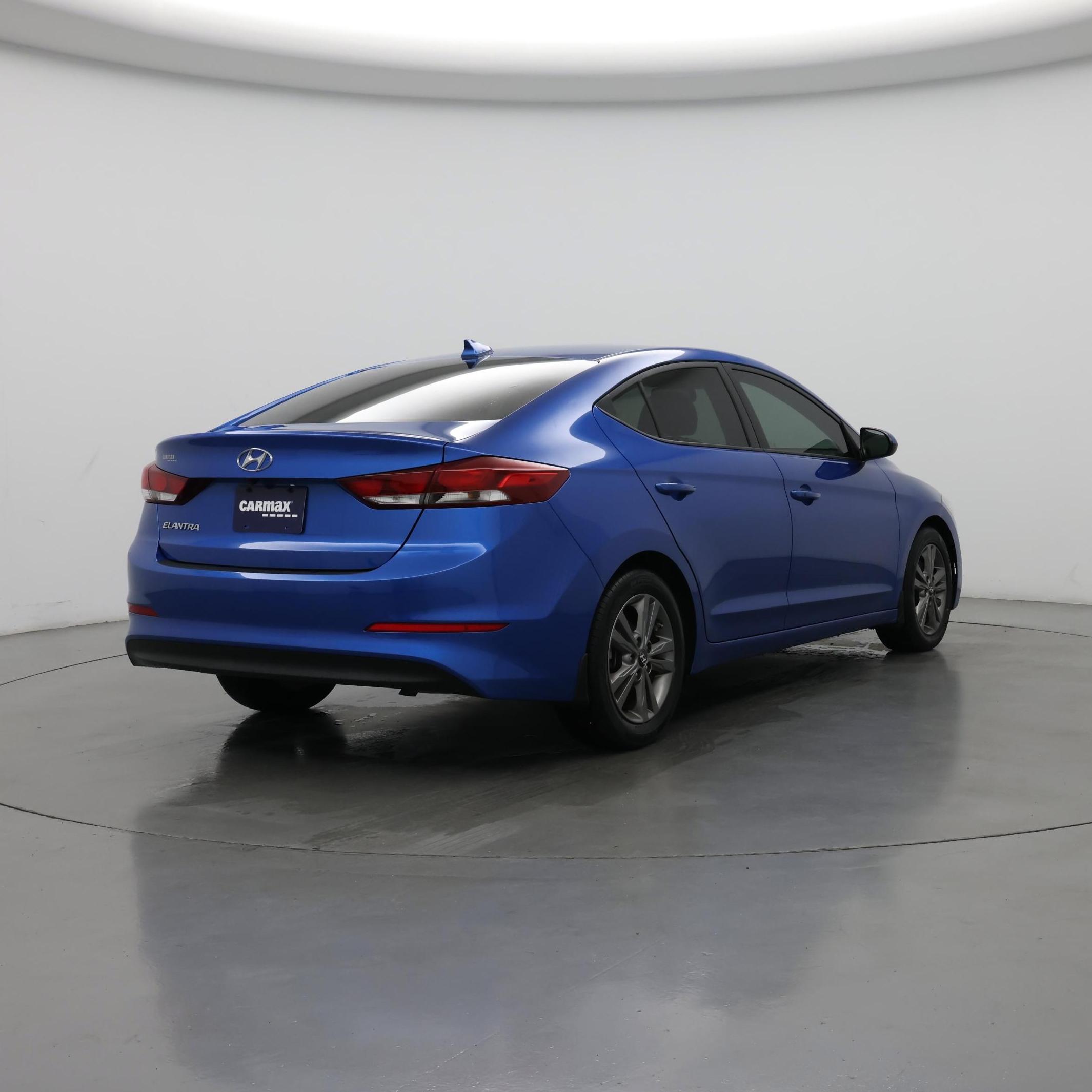 Thumbnail: 2018 Hyundai Elantra - 8