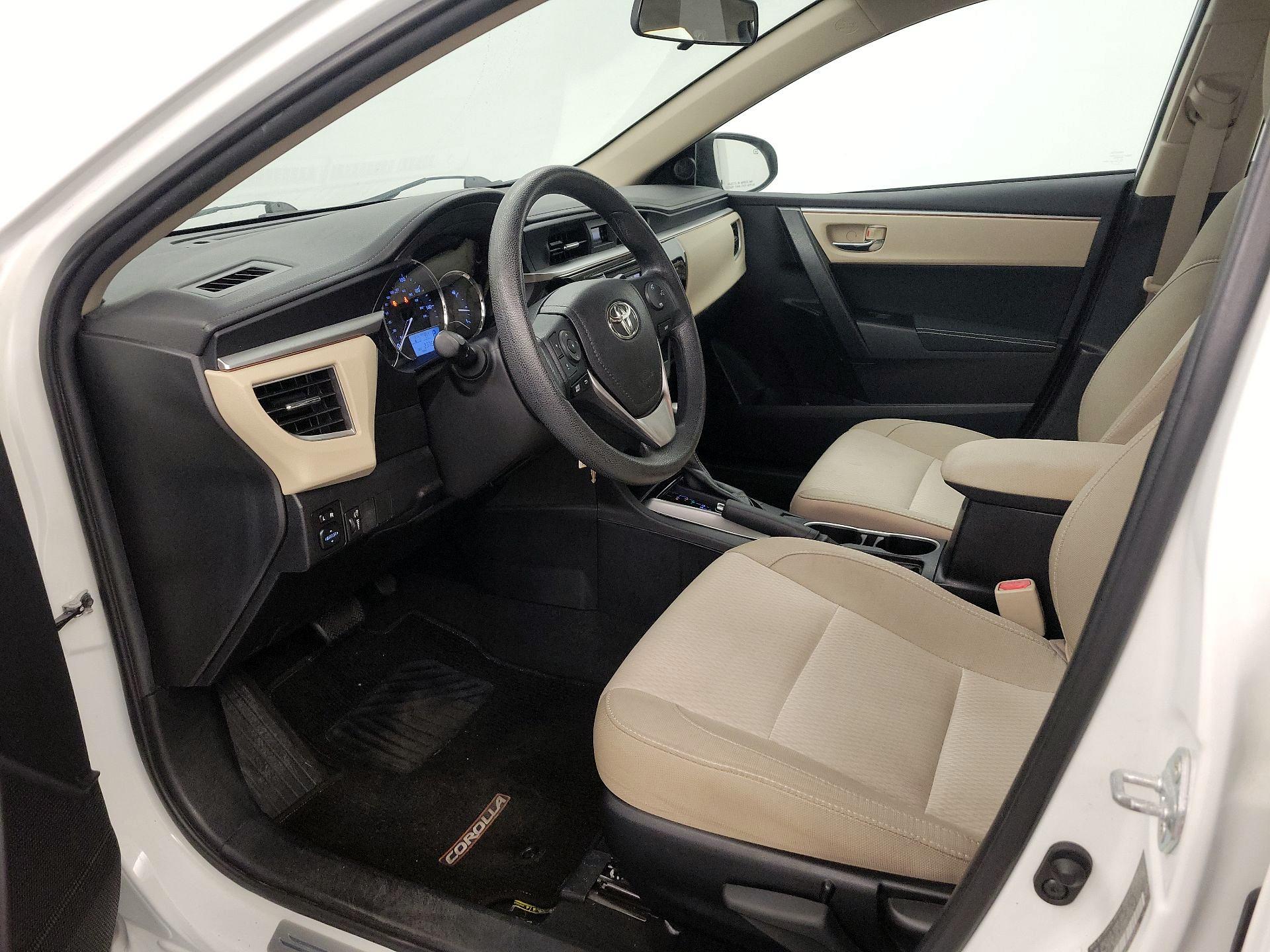 Thumbnail: 2016 Toyota Corolla - 11