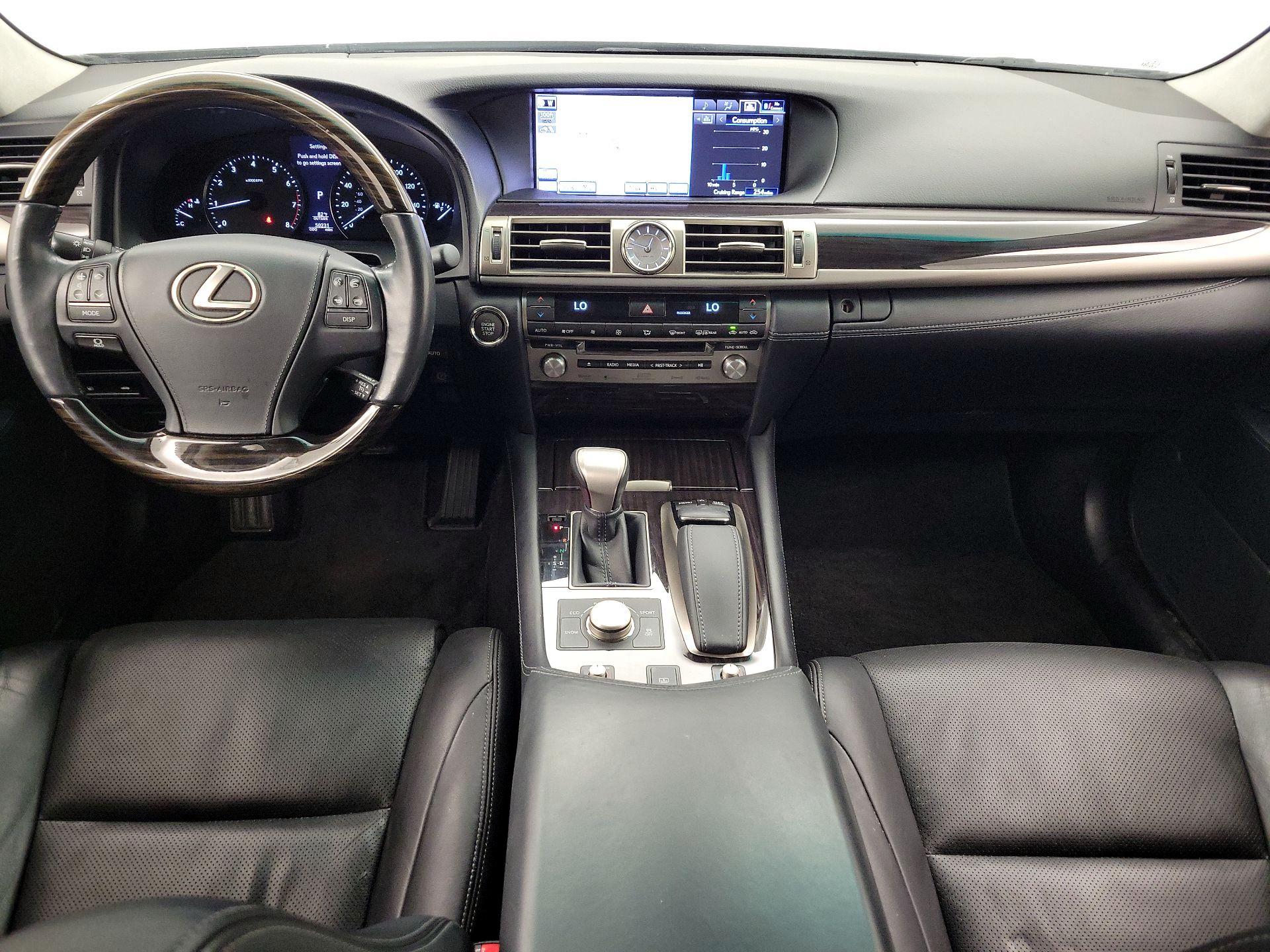Thumbnail: 2014 Lexus LS - 9