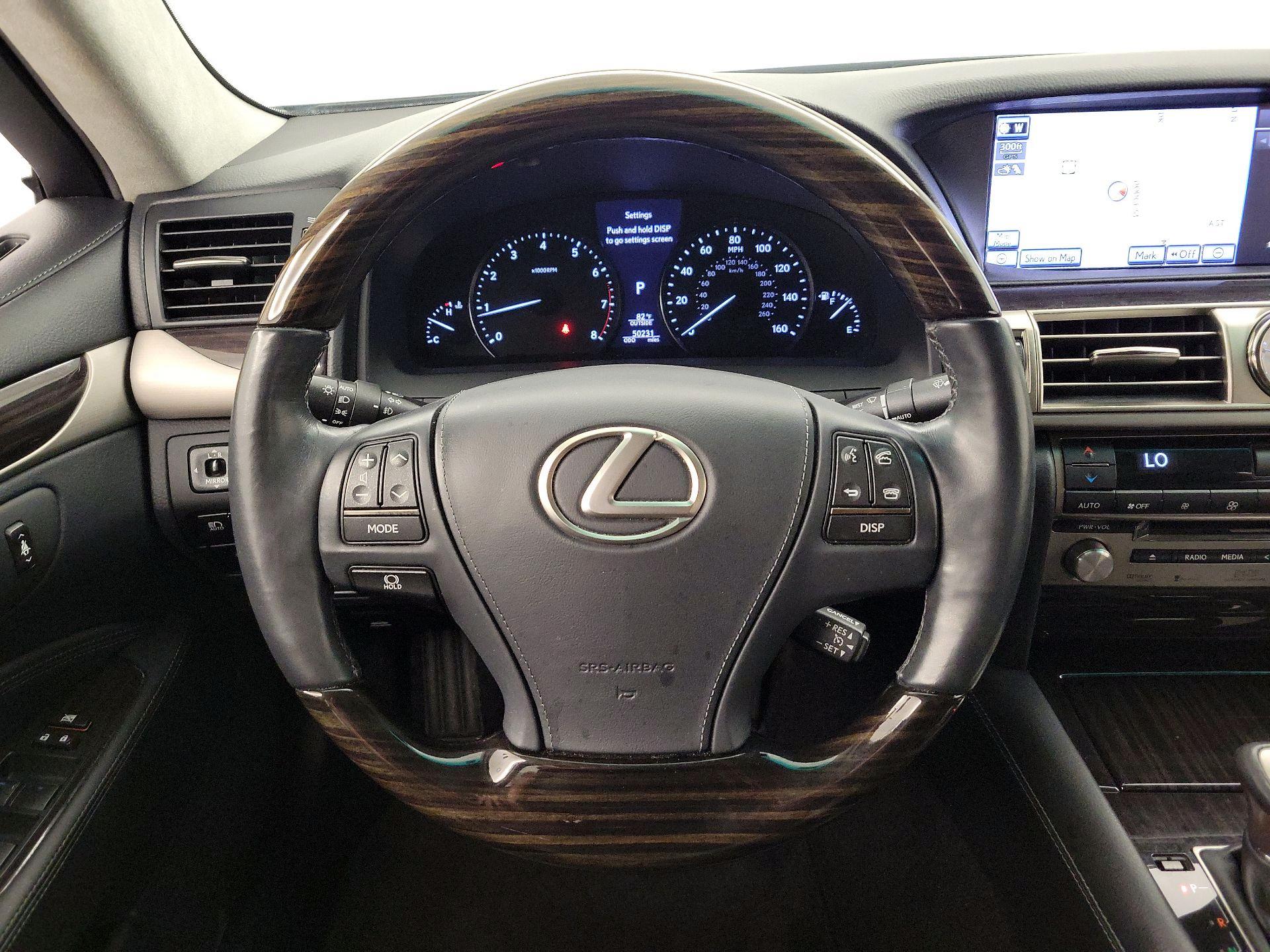 Thumbnail: 2014 Lexus LS - 10