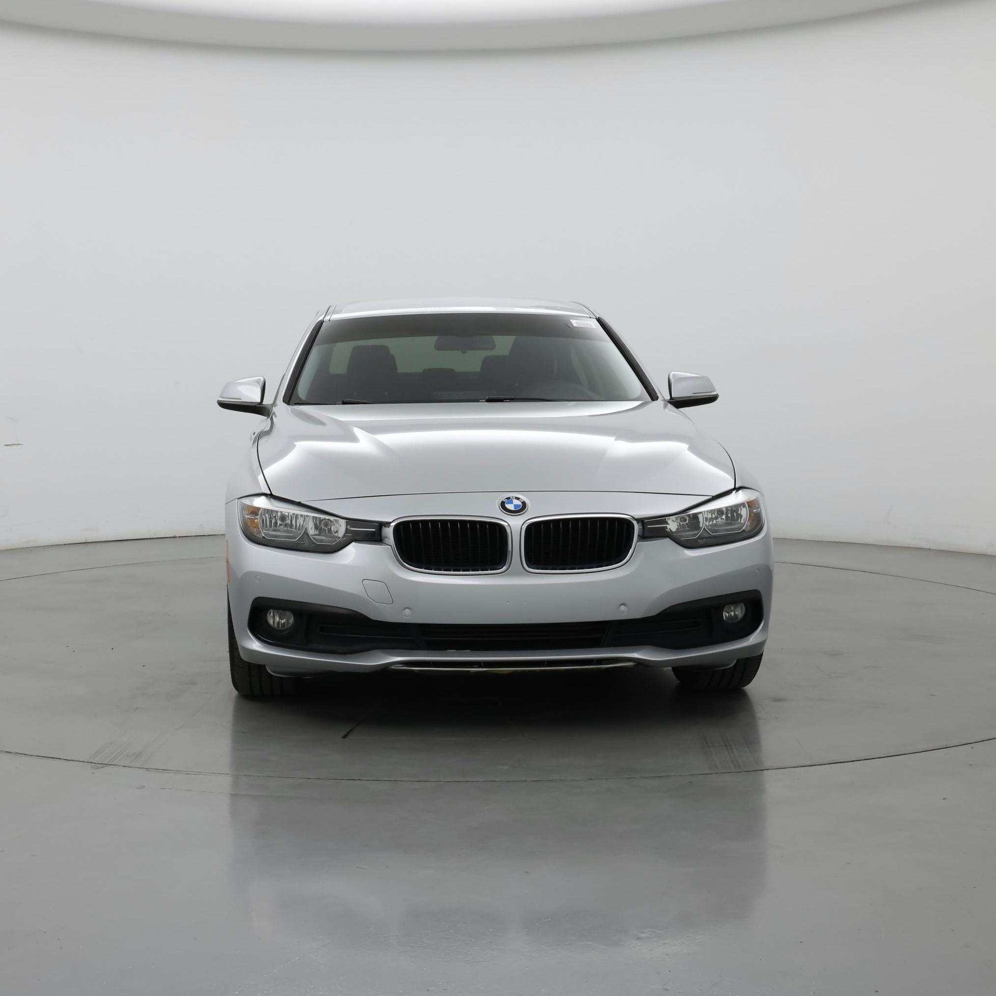 Thumbnail: 2017 BMW 3 Series - 5