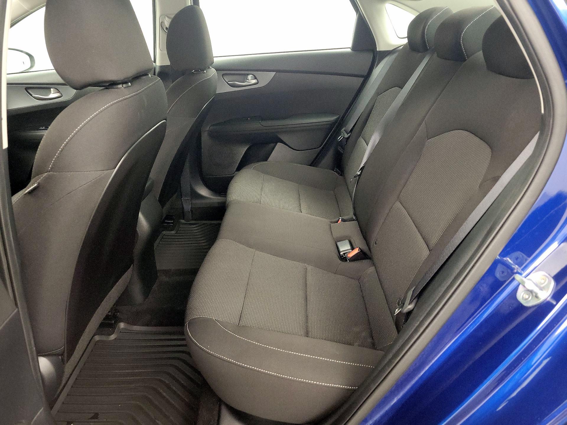 Thumbnail: 2020 Kia Forte - 19