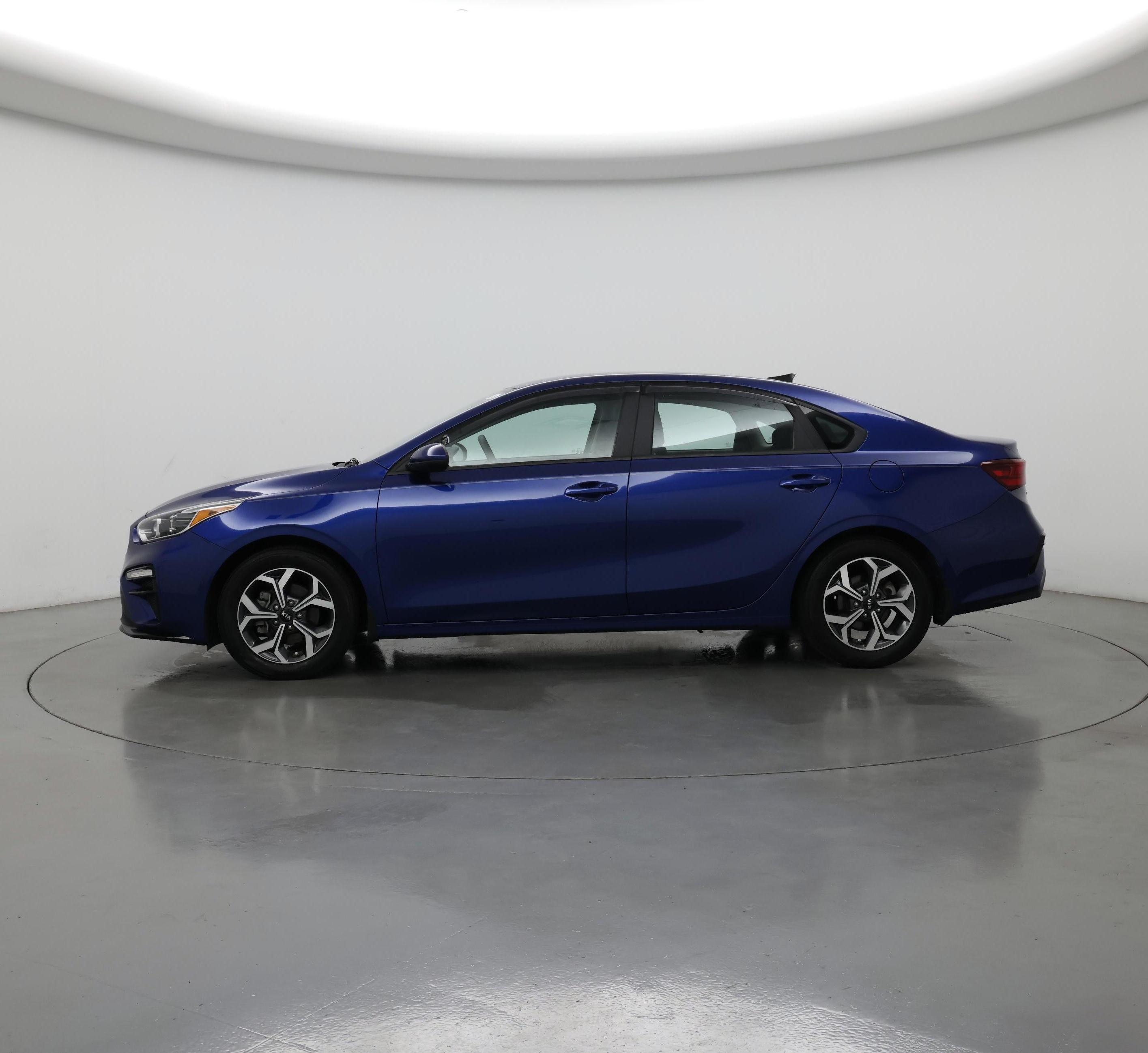 Thumbnail: 2020 Kia Forte - 3