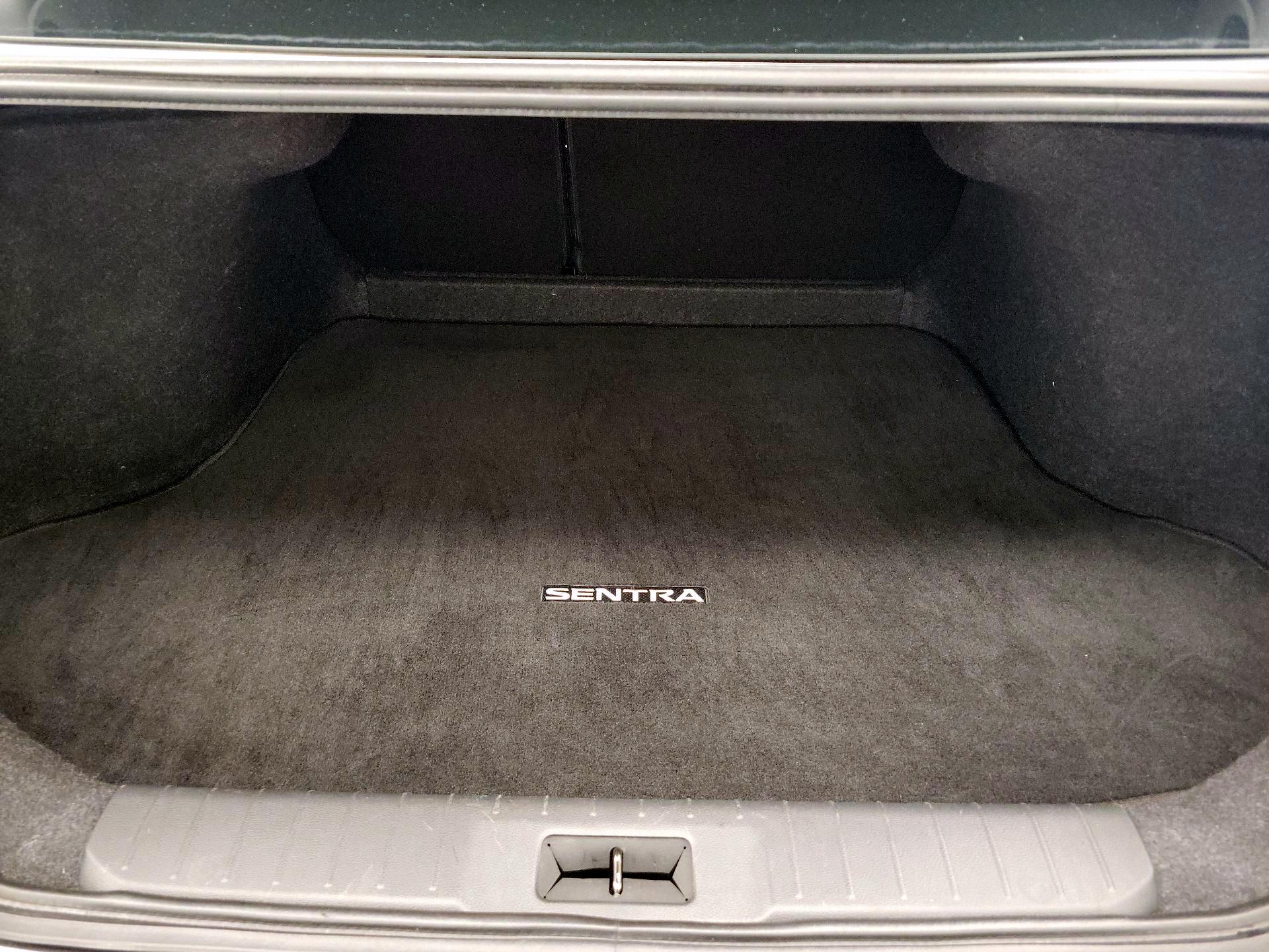 Thumbnail: 2022 Nissan Sentra - 20