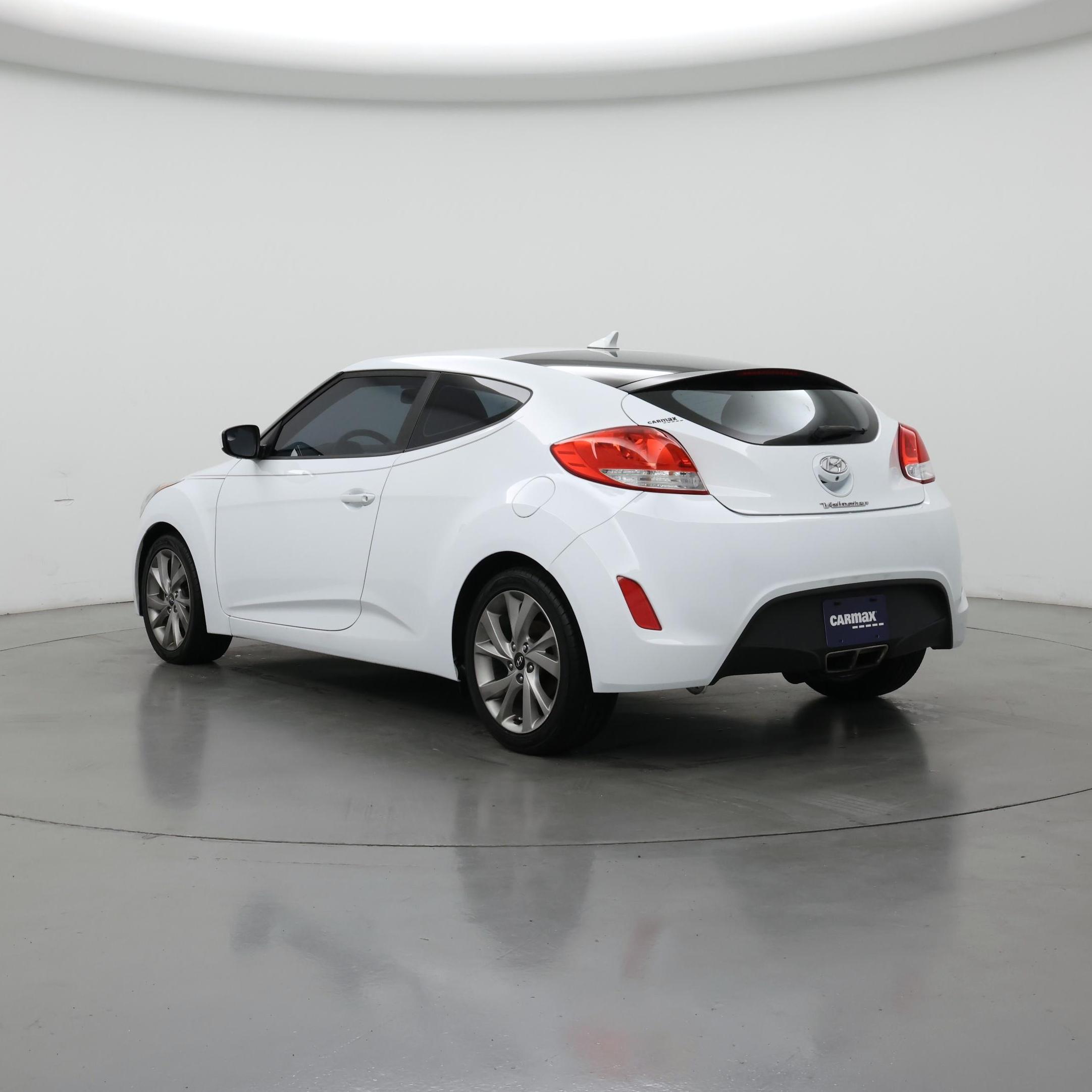 Thumbnail: 2017 Hyundai Veloster - 2