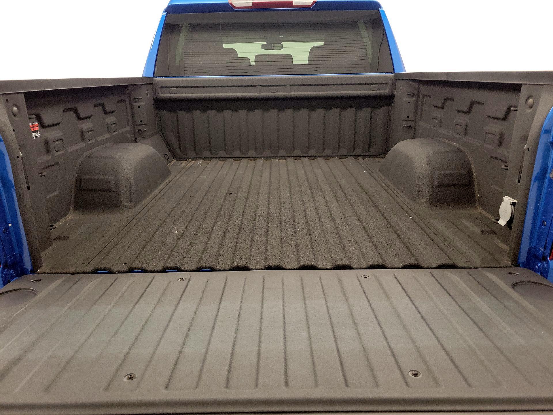 Thumbnail: 2024 Chevrolet Silverado 1500 - 20