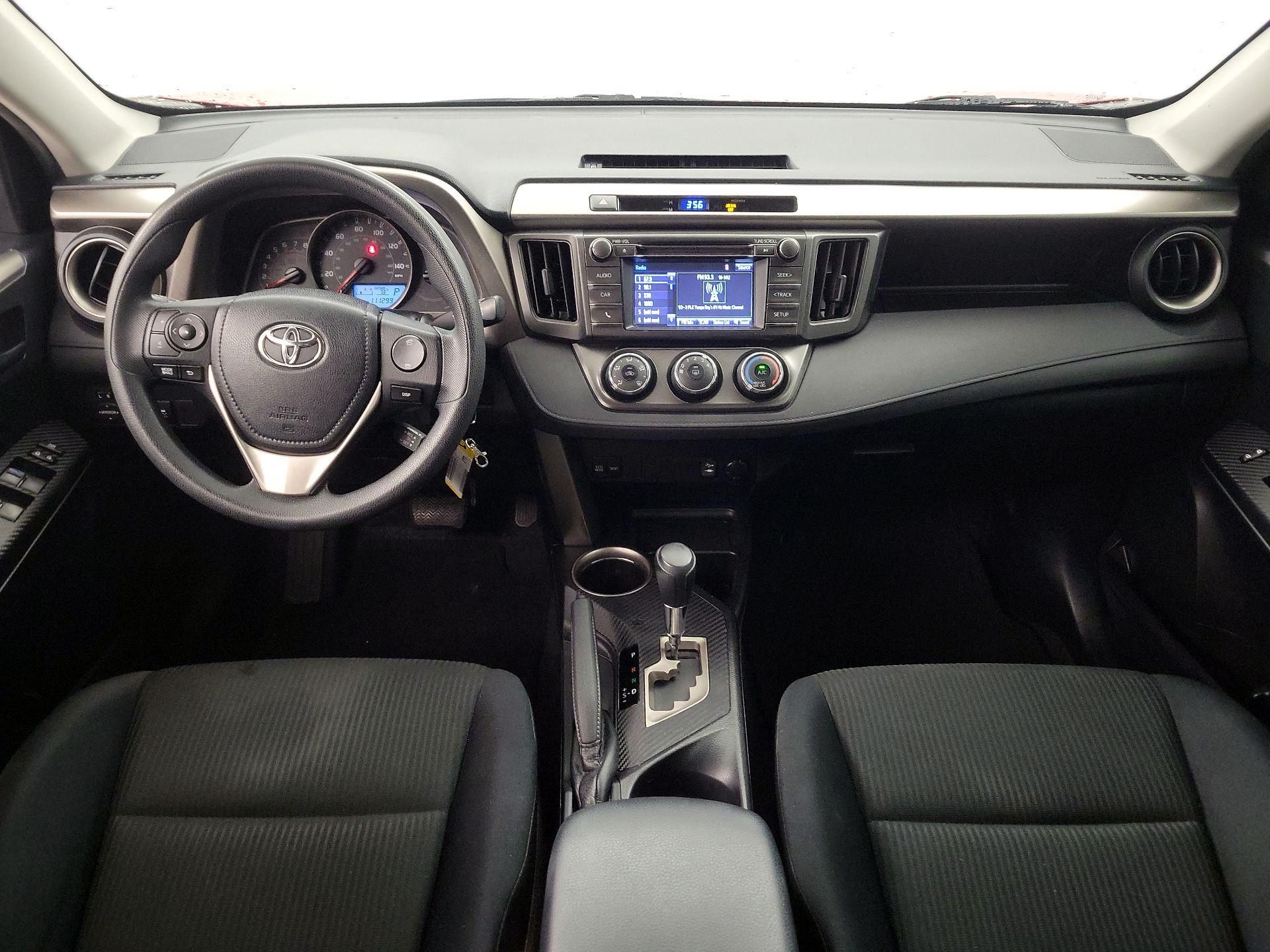 Thumbnail: 2015 Toyota RAV4 - 9