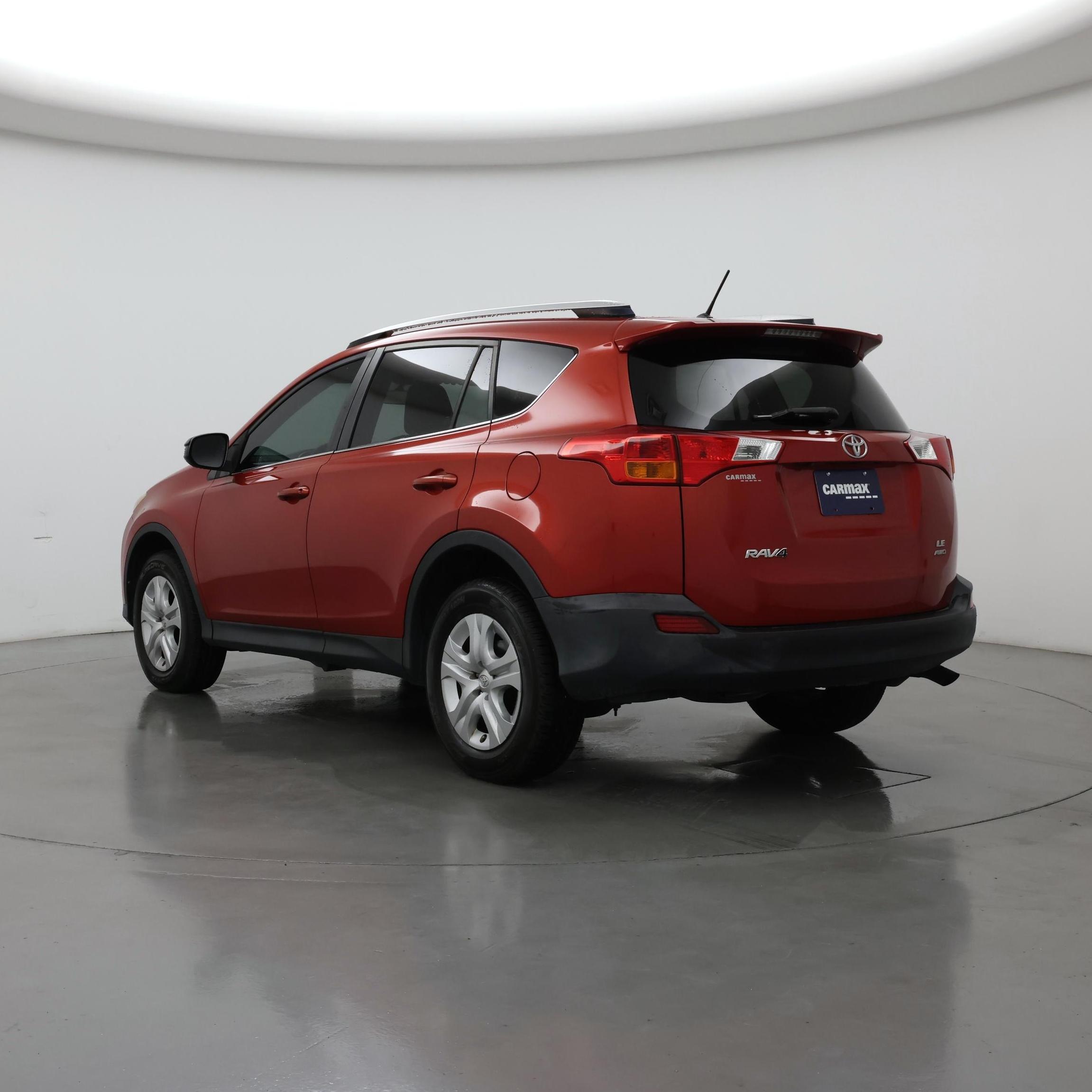Thumbnail: 2015 Toyota RAV4 - 2