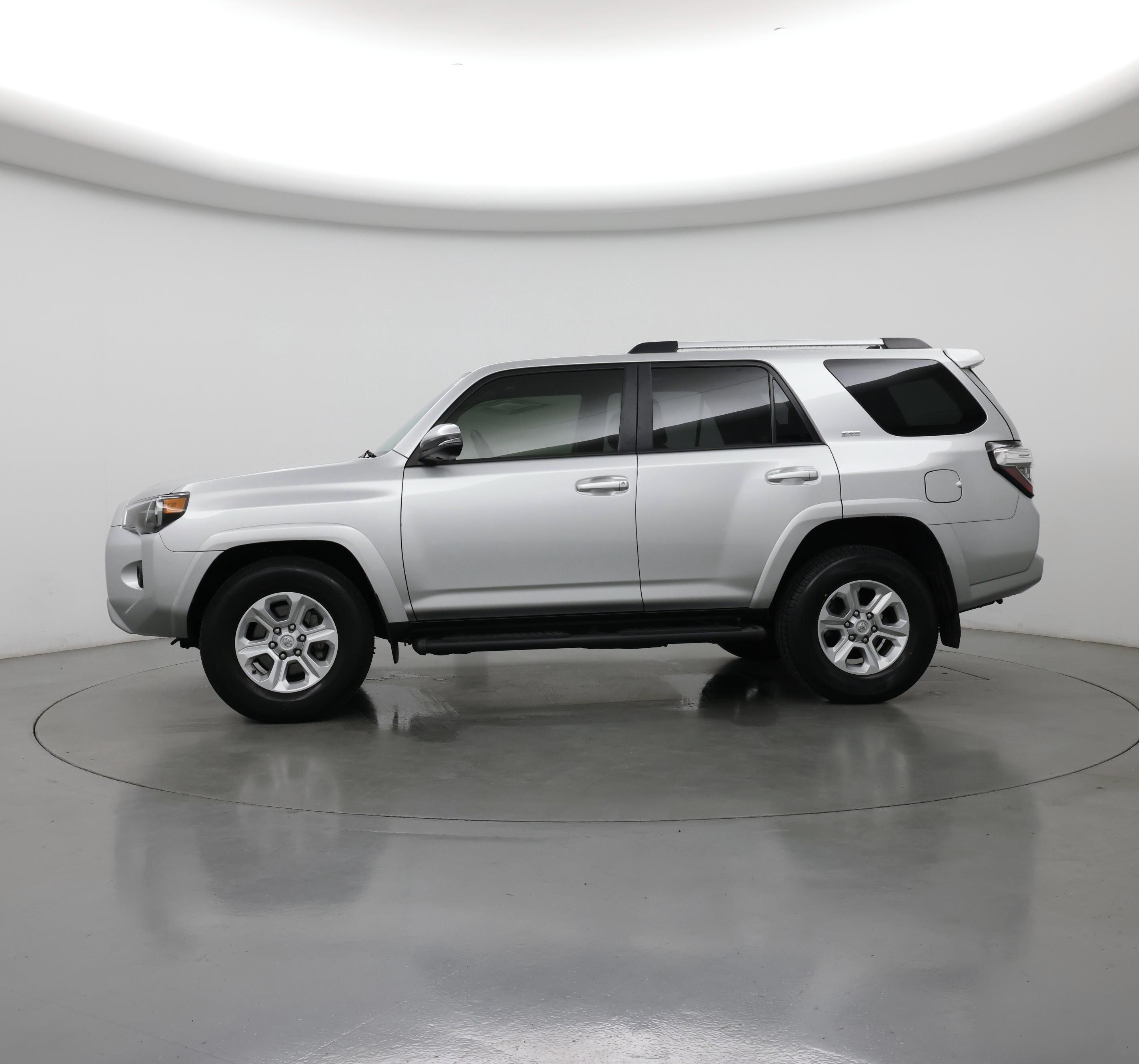 Thumbnail: 2023 Toyota 4Runner - 3