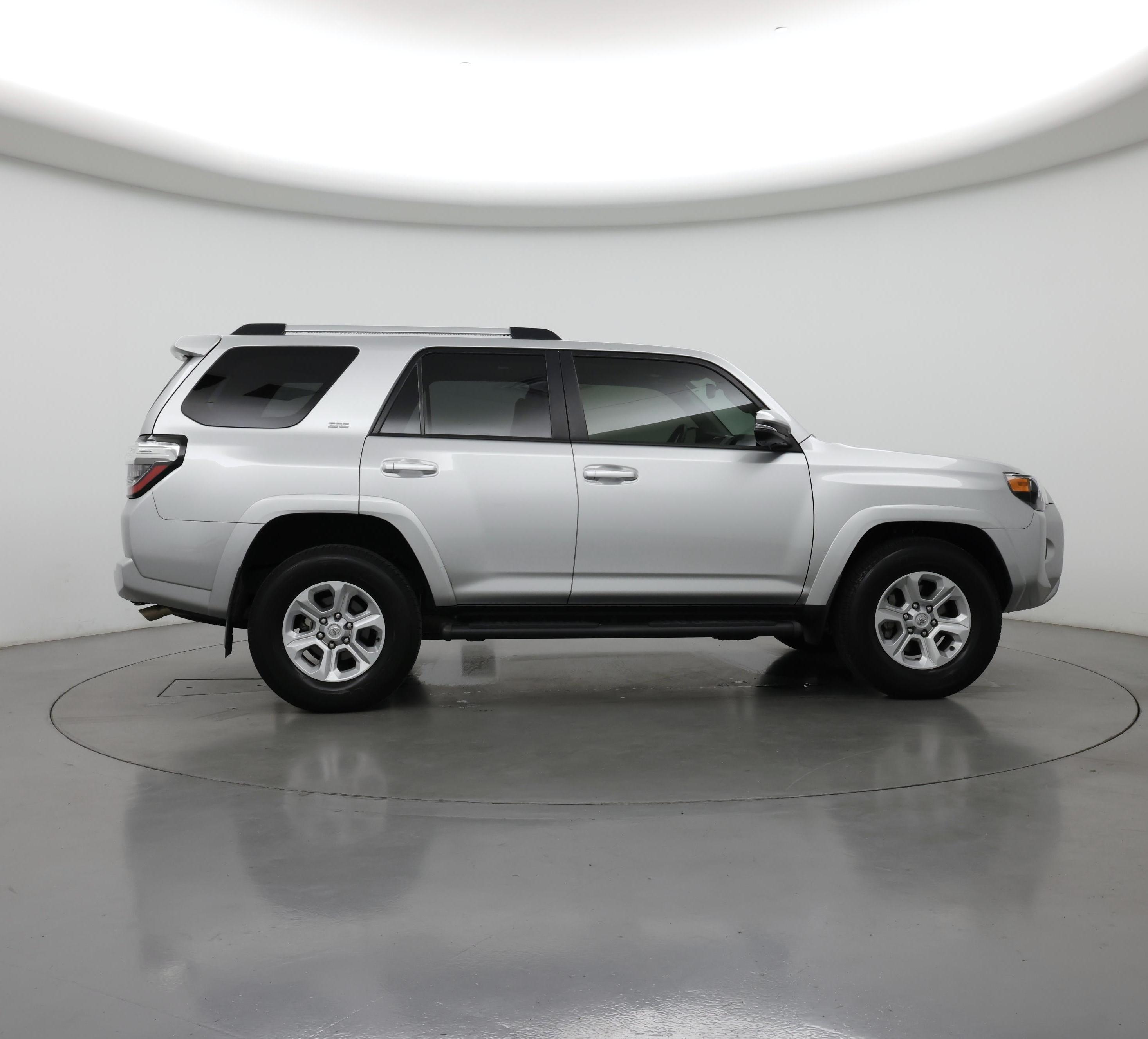 Thumbnail: 2023 Toyota 4Runner - 7