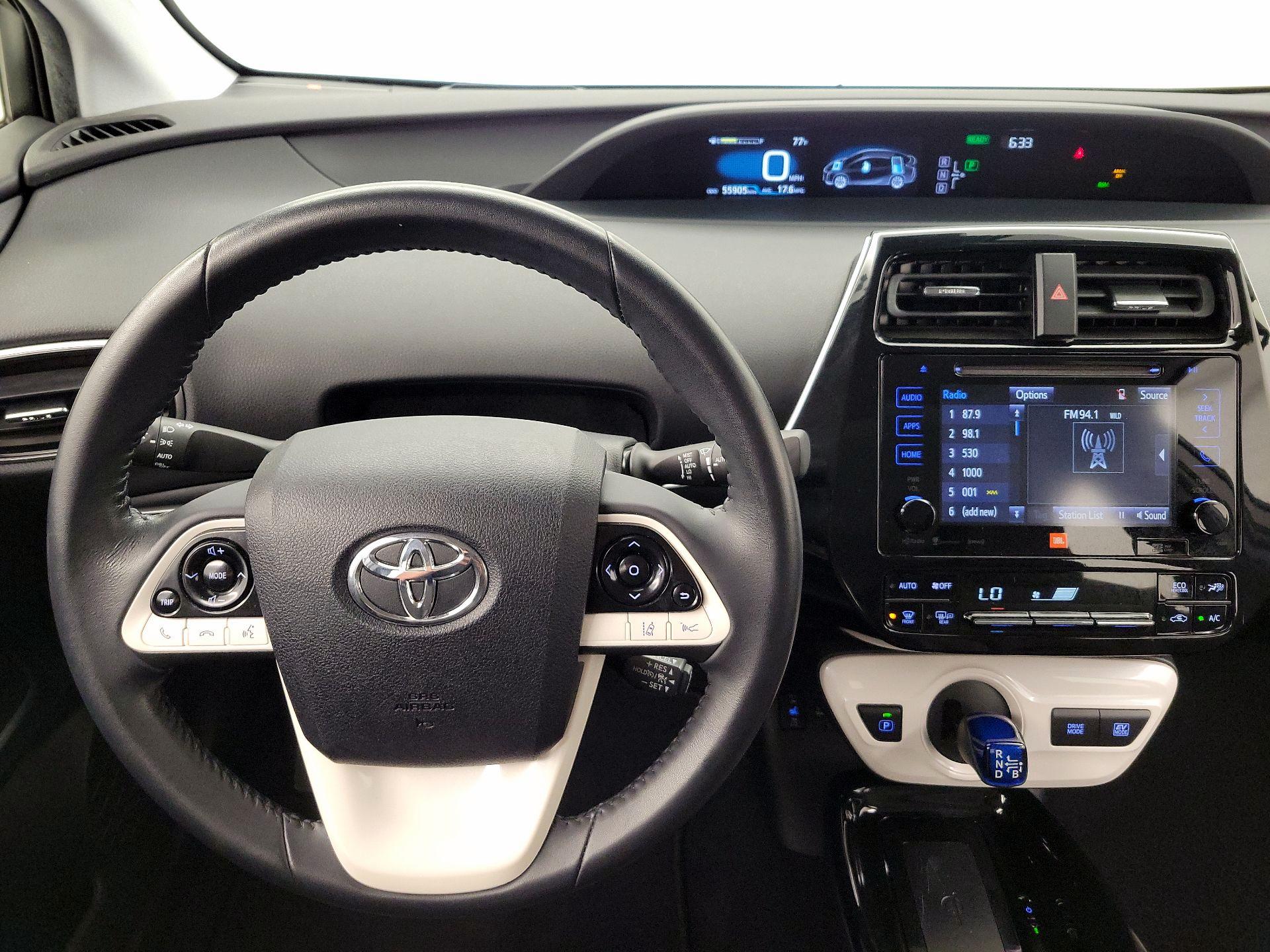 Thumbnail: 2017 Toyota Prius - 10
