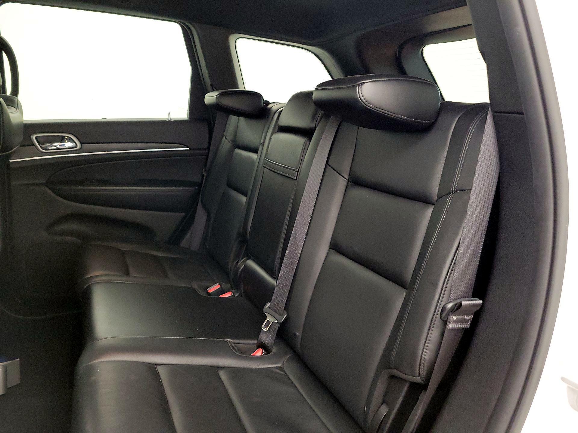 Thumbnail: 2019 Jeep Grand Cherokee - 19