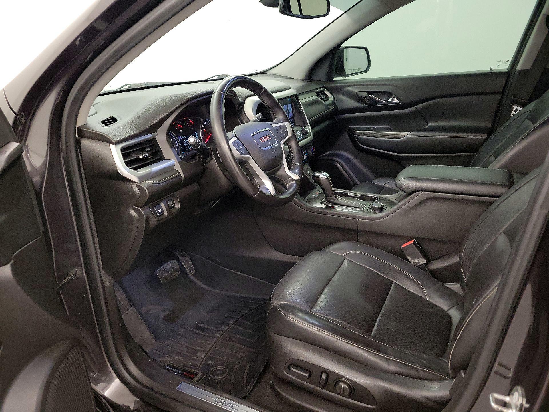 Thumbnail: 2018 GMC Acadia - 11