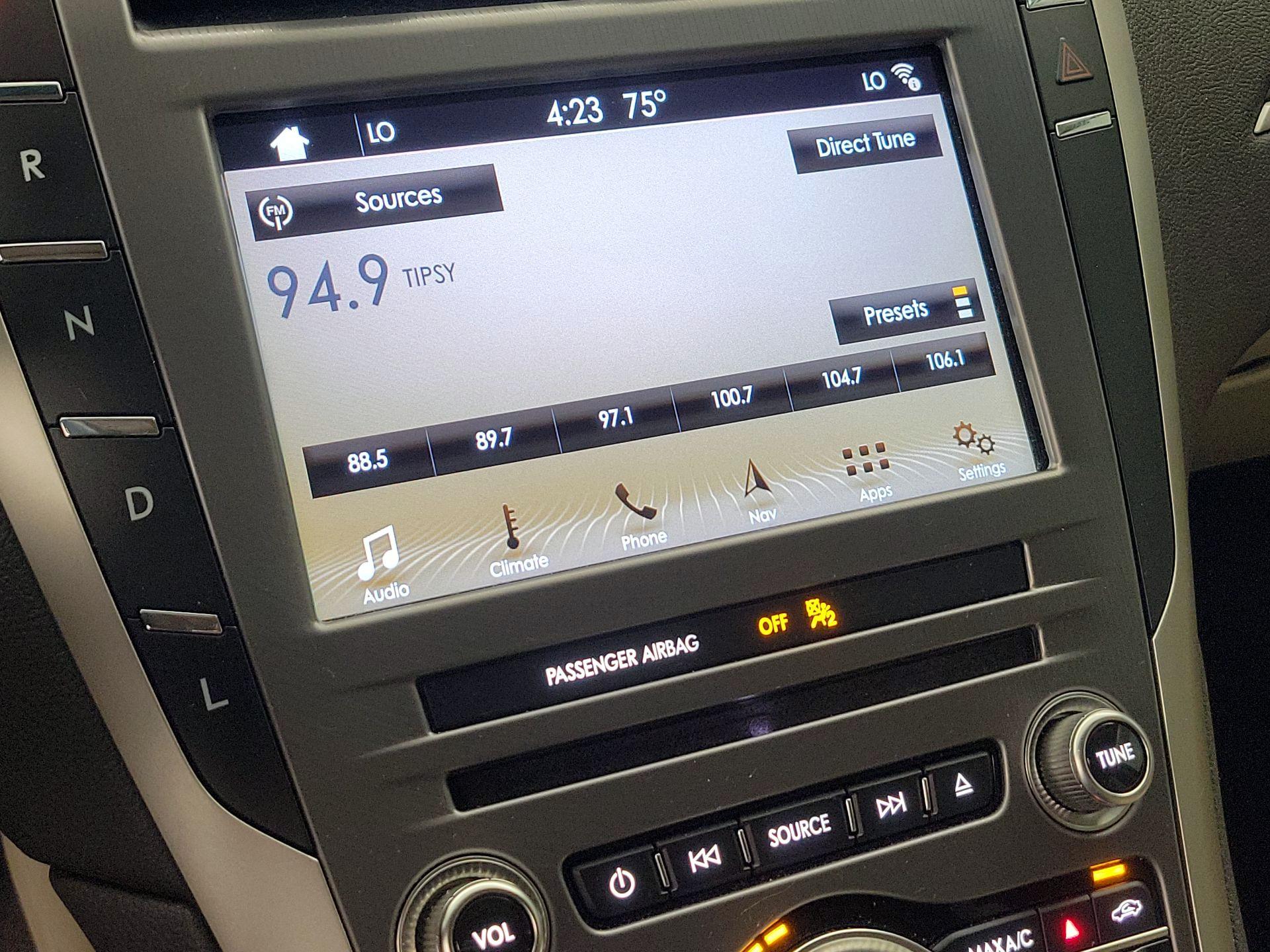 Thumbnail: 2017 Lincoln MKZ - 16