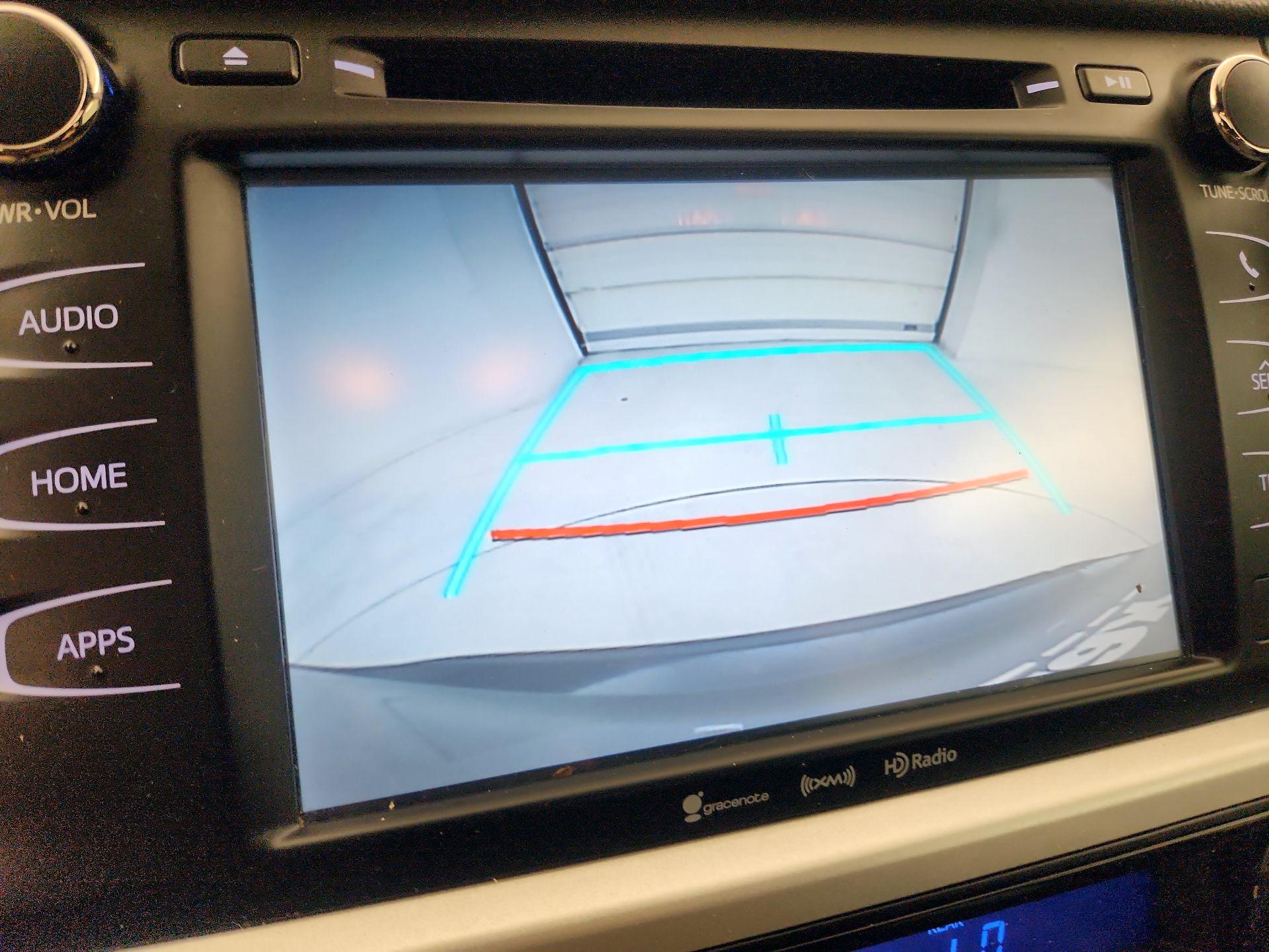 Thumbnail: 2017 Toyota Highlander - 15