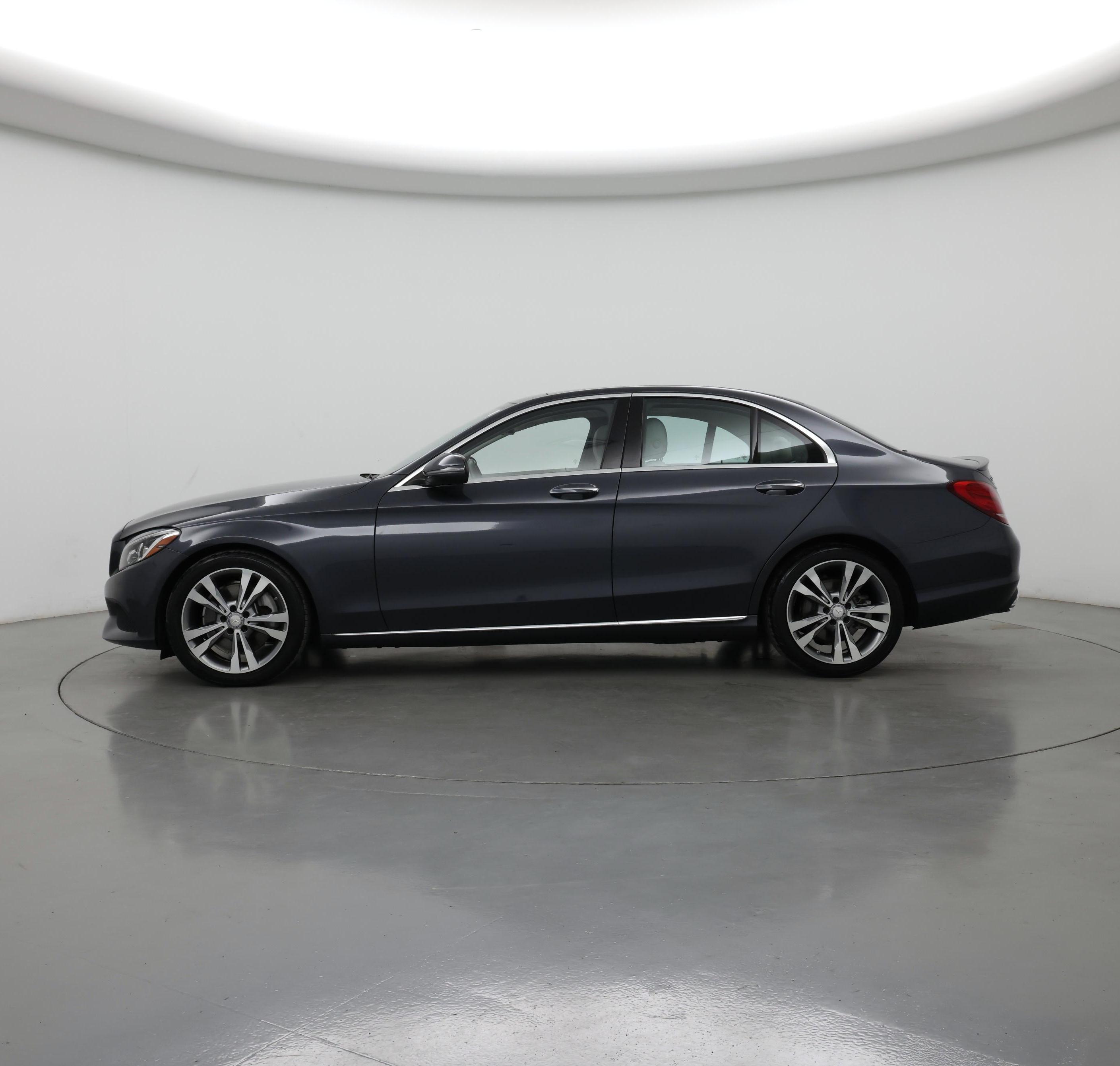 Thumbnail: 2016 Mercedes-Benz C-Class - 3
