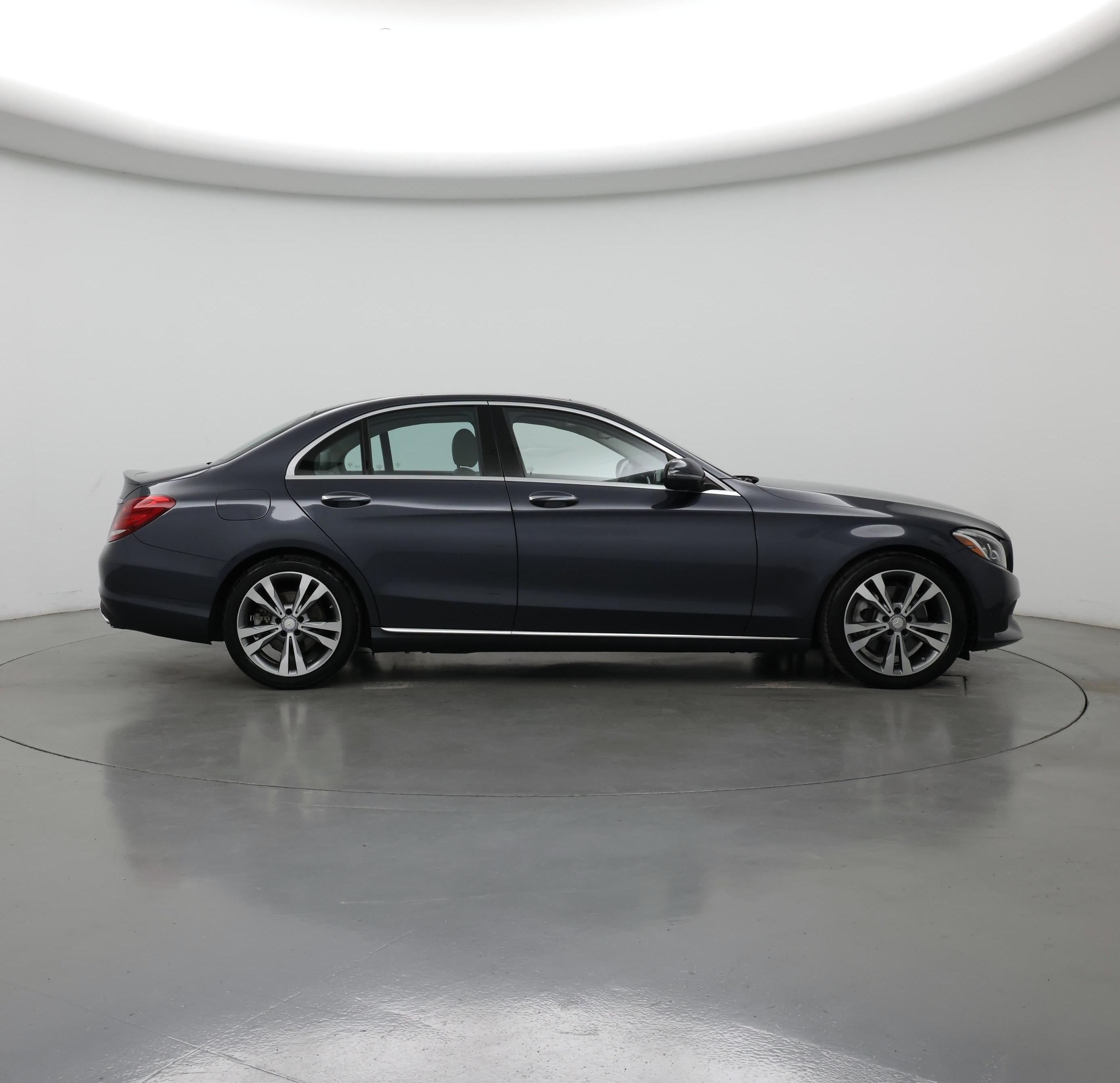 Thumbnail: 2016 Mercedes-Benz C-Class - 7